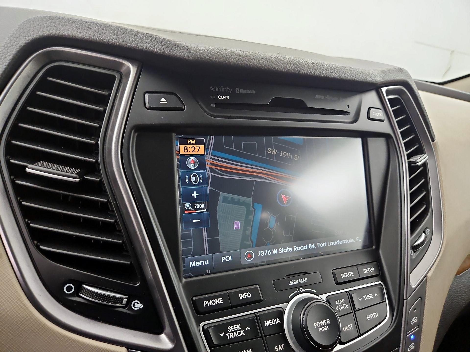 Thumbnail: 2015 Hyundai Santa Fe - 14