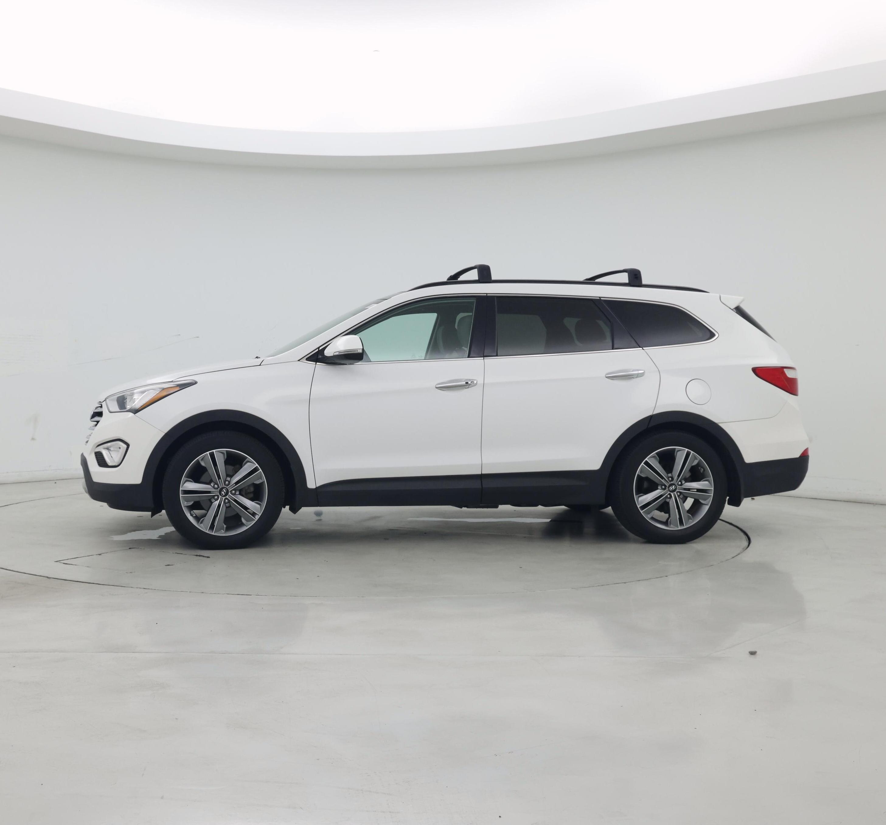 Thumbnail: 2015 Hyundai Santa Fe - 3