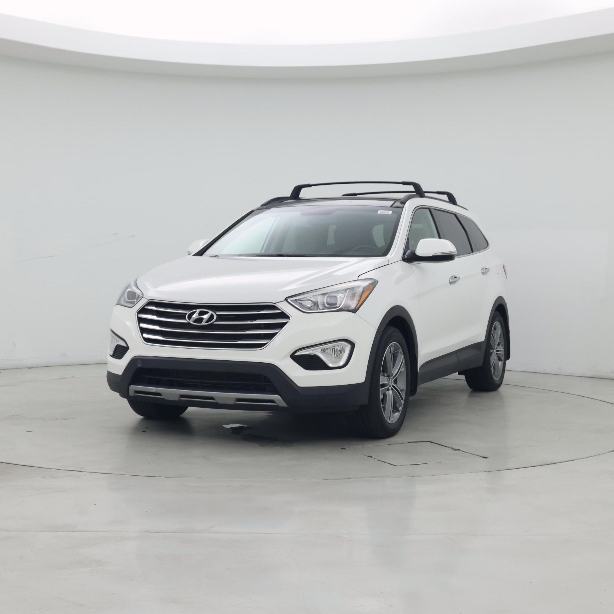 Thumbnail: 2015 Hyundai Santa Fe - 4
