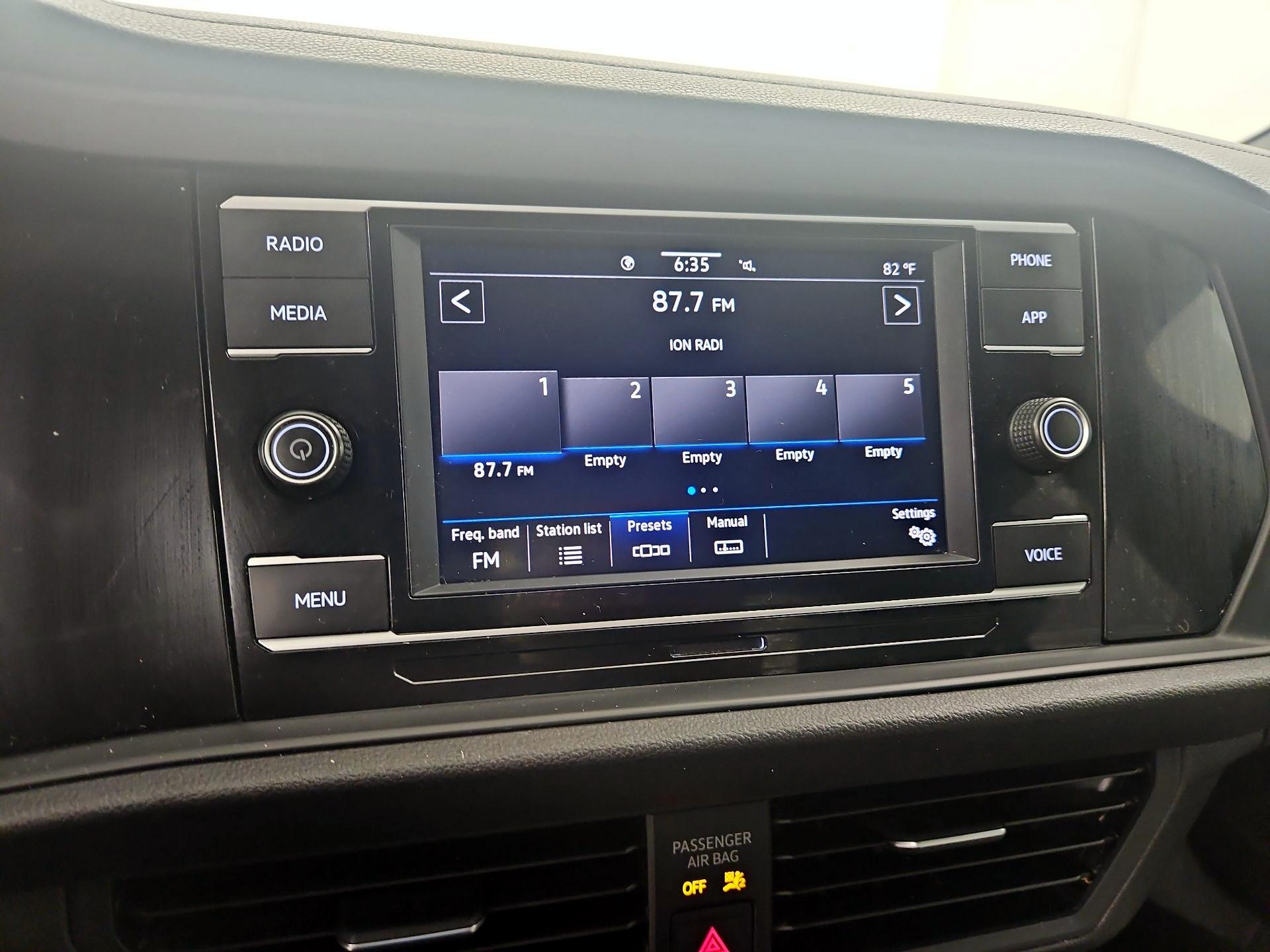 Thumbnail: 2020 Volkswagen Jetta - 13