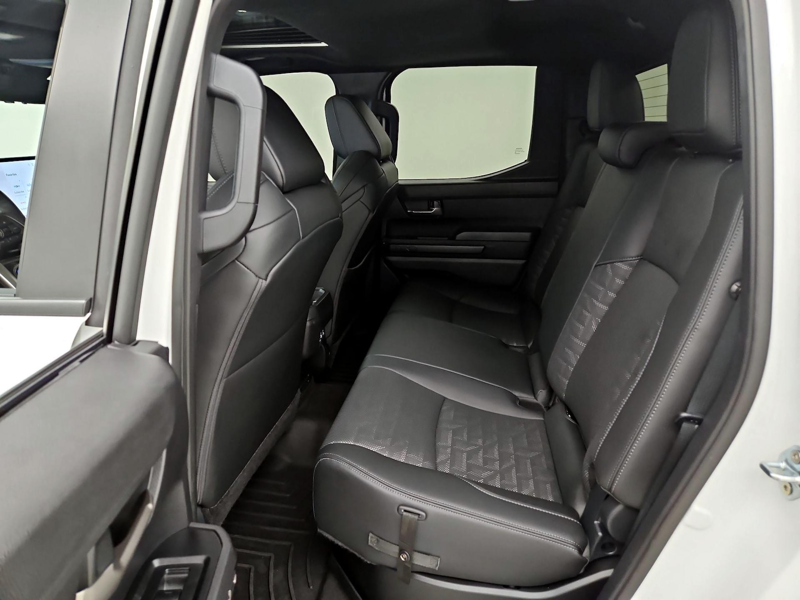 2024 Toyota Tacoma TRD Off Road - Photo 19