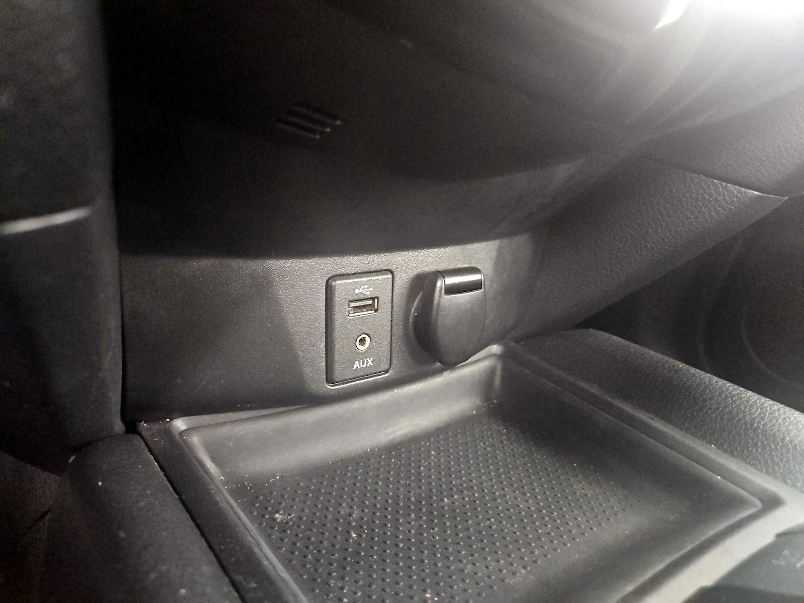 2015 Nissan Rogue S - Photo 19