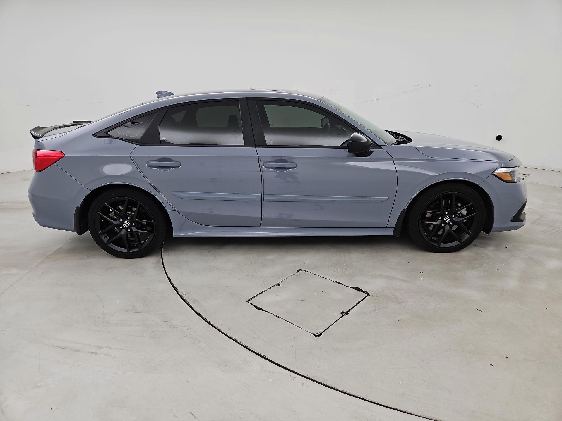 Thumbnail: 2024 Honda Civic - 4
