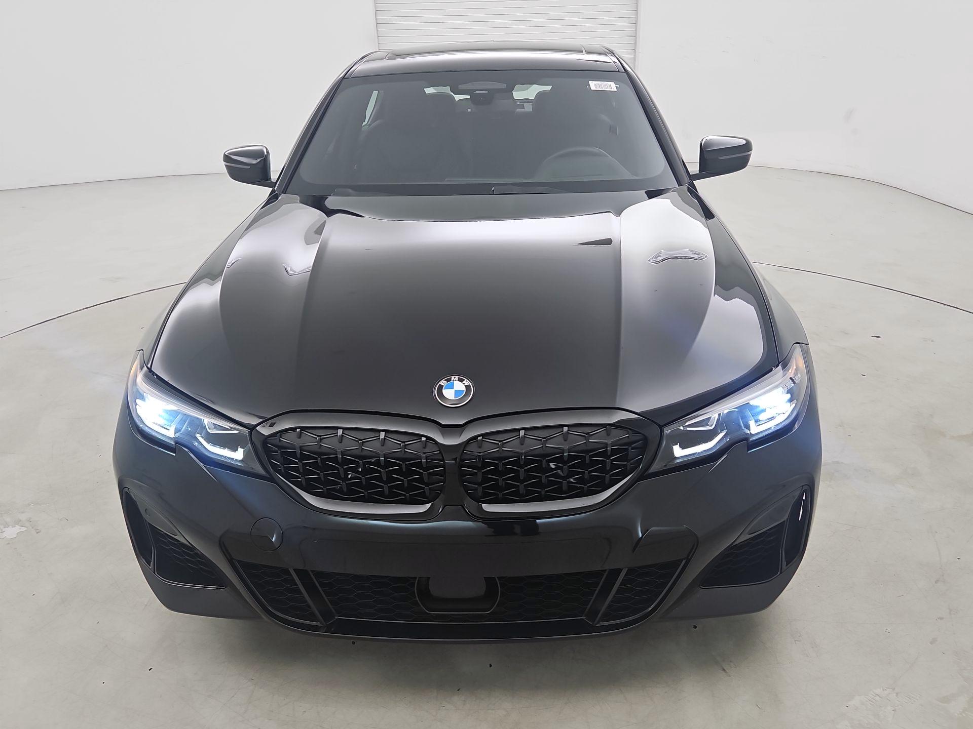 Thumbnail: 2022 BMW 3 Series - 2