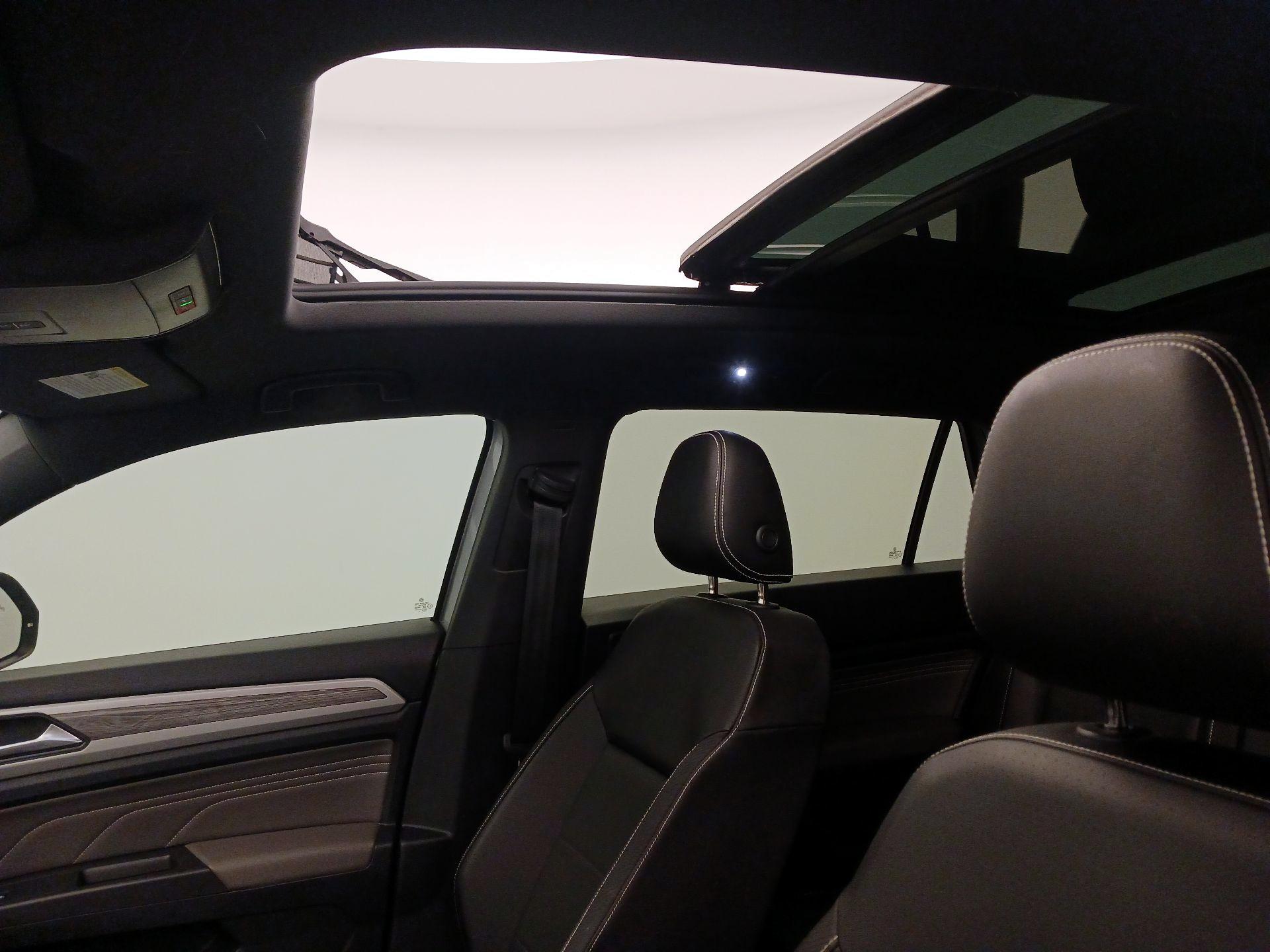 Thumbnail: 2023 Volkswagen Atlas - 19