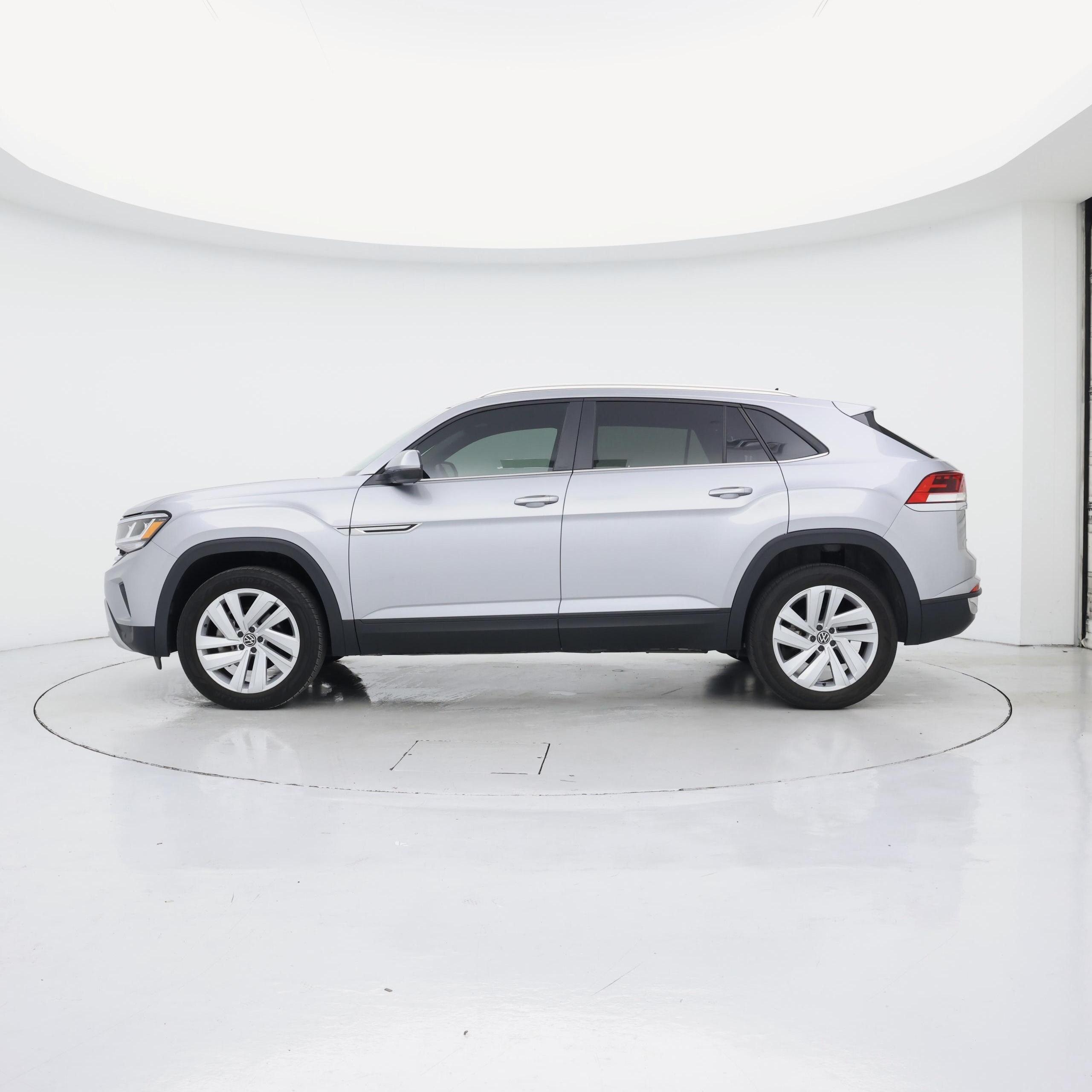 Thumbnail: 2023 Volkswagen Atlas - 3