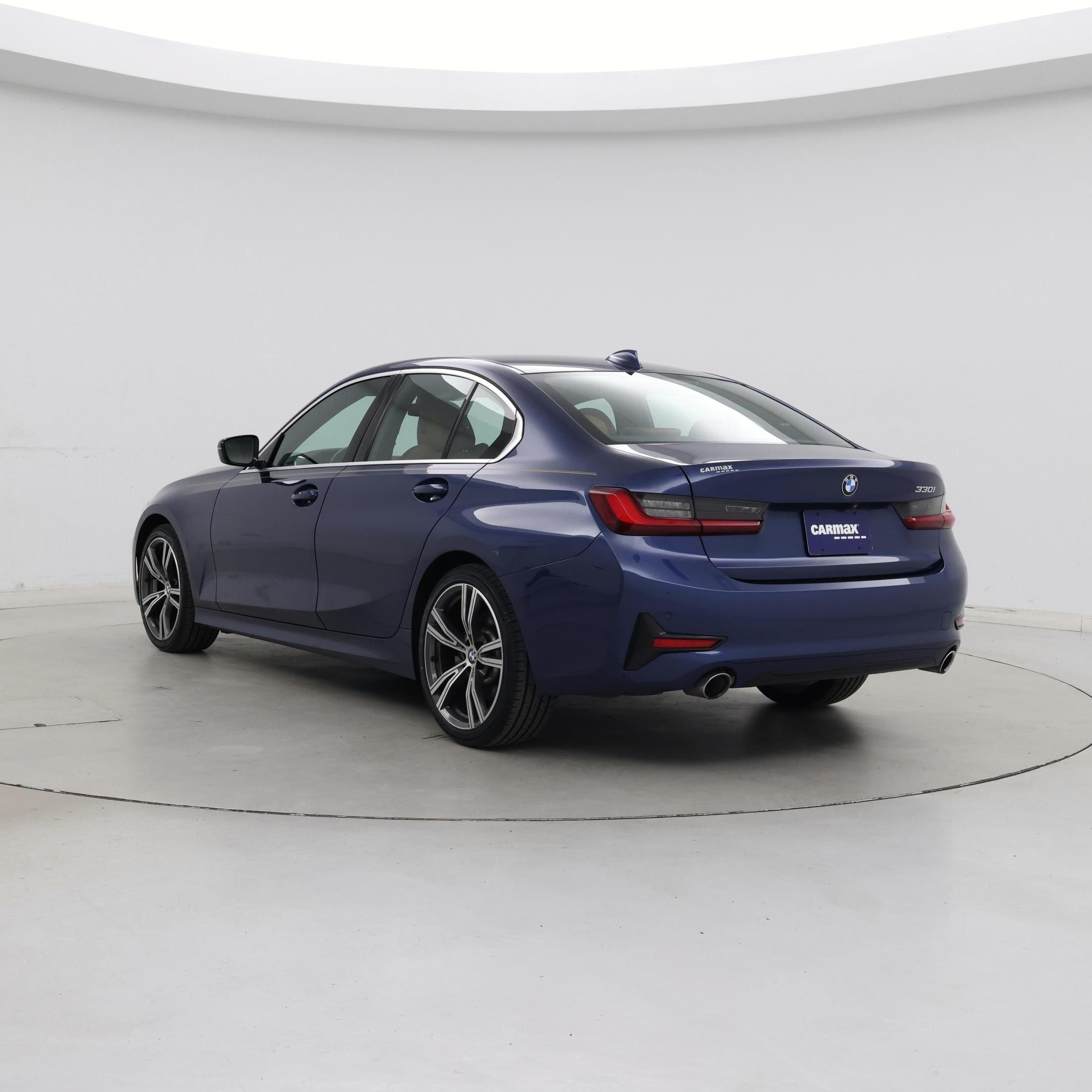 Thumbnail: 2022 BMW 3 Series - 2