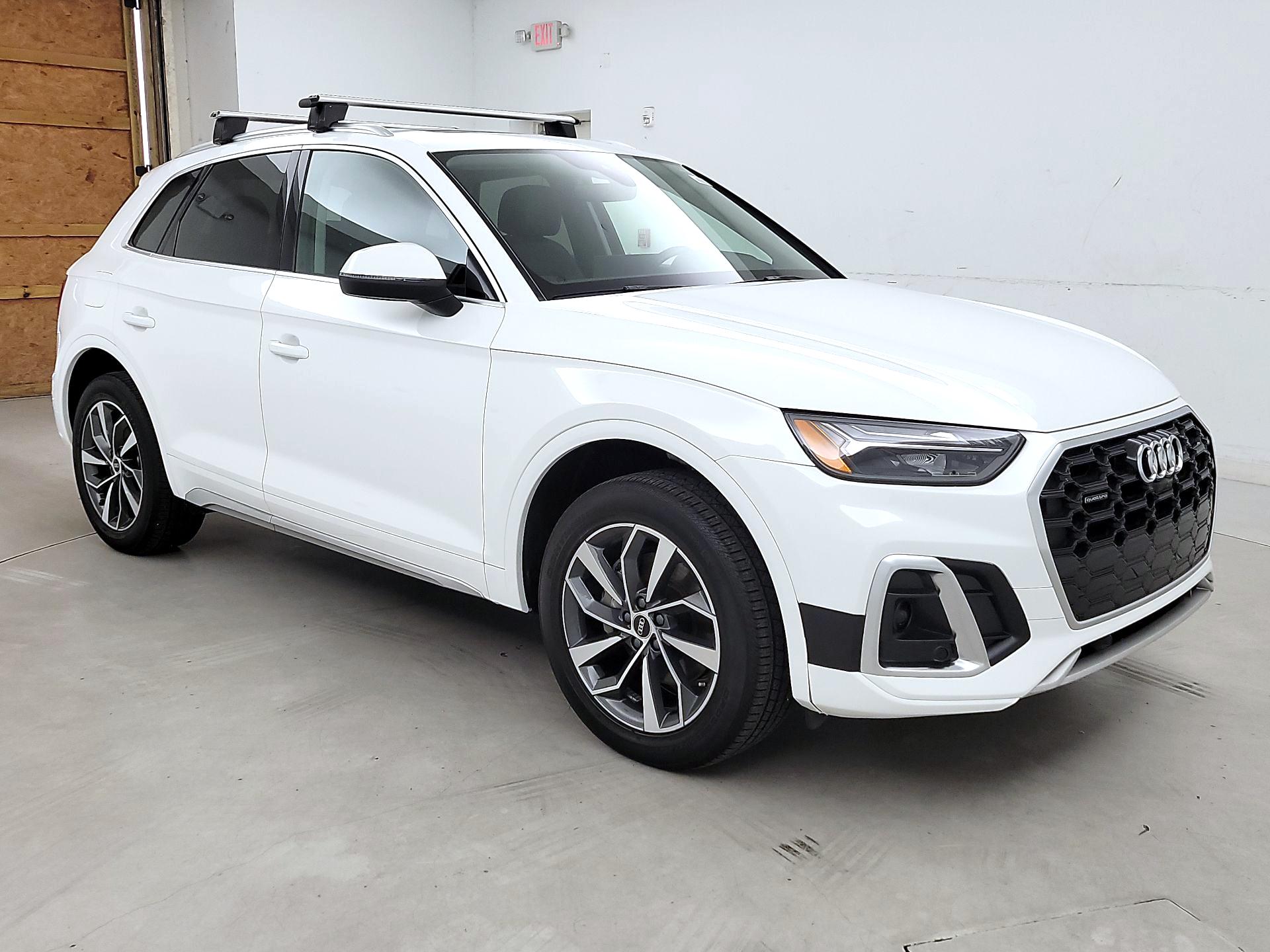 Thumbnail: 2023 Audi Q5 - 1