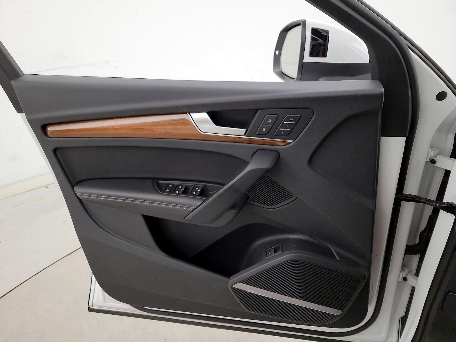 2023 Audi Q5 Premium Plus - Photo 11