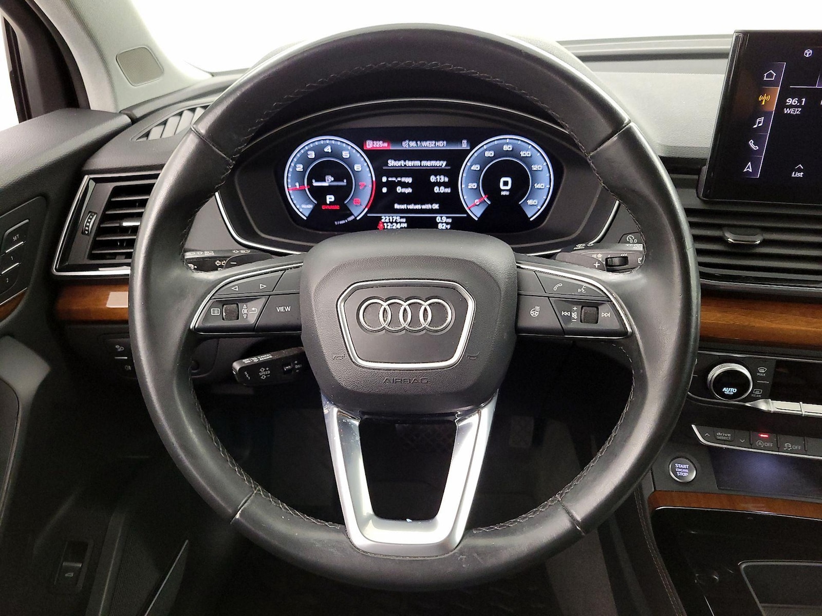 2023 Audi Q5 Premium Plus - Photo 9