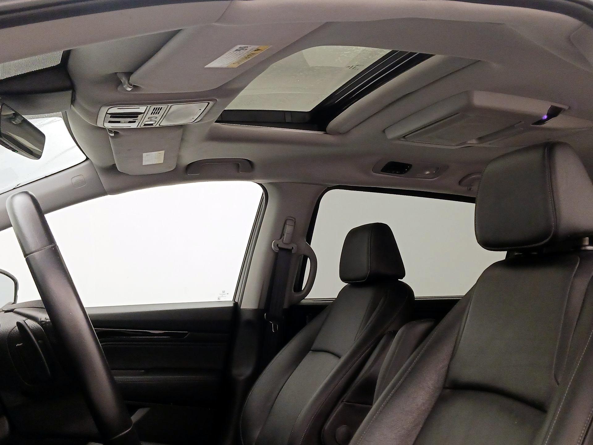 Thumbnail: 2023 Honda Odyssey - 19