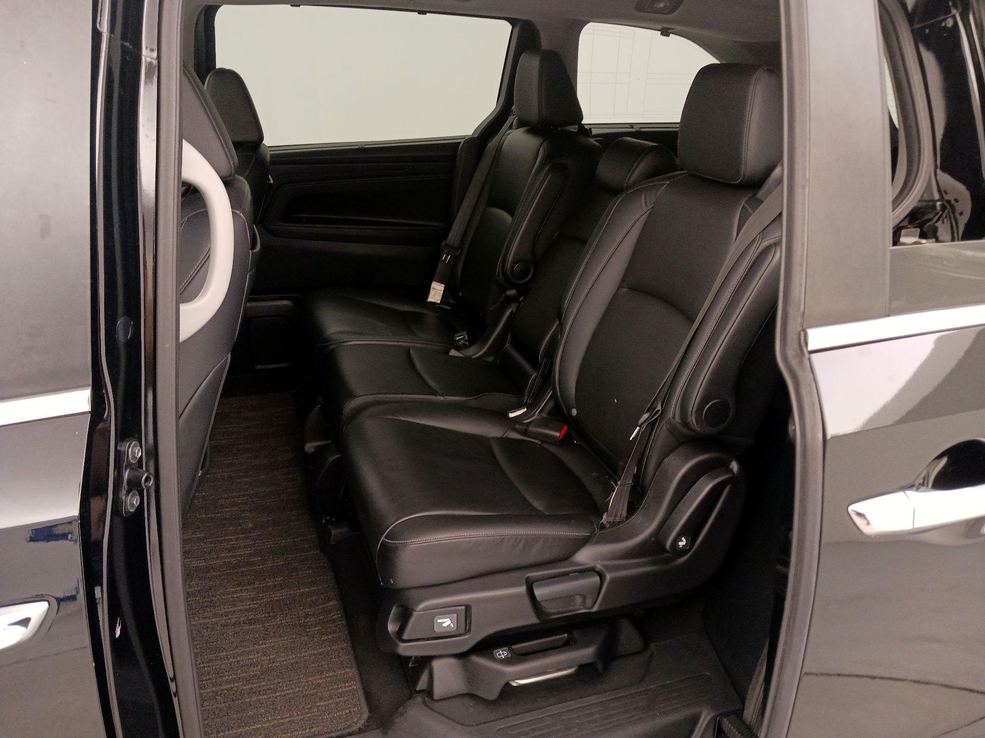 Thumbnail: 2023 Honda Odyssey - 20