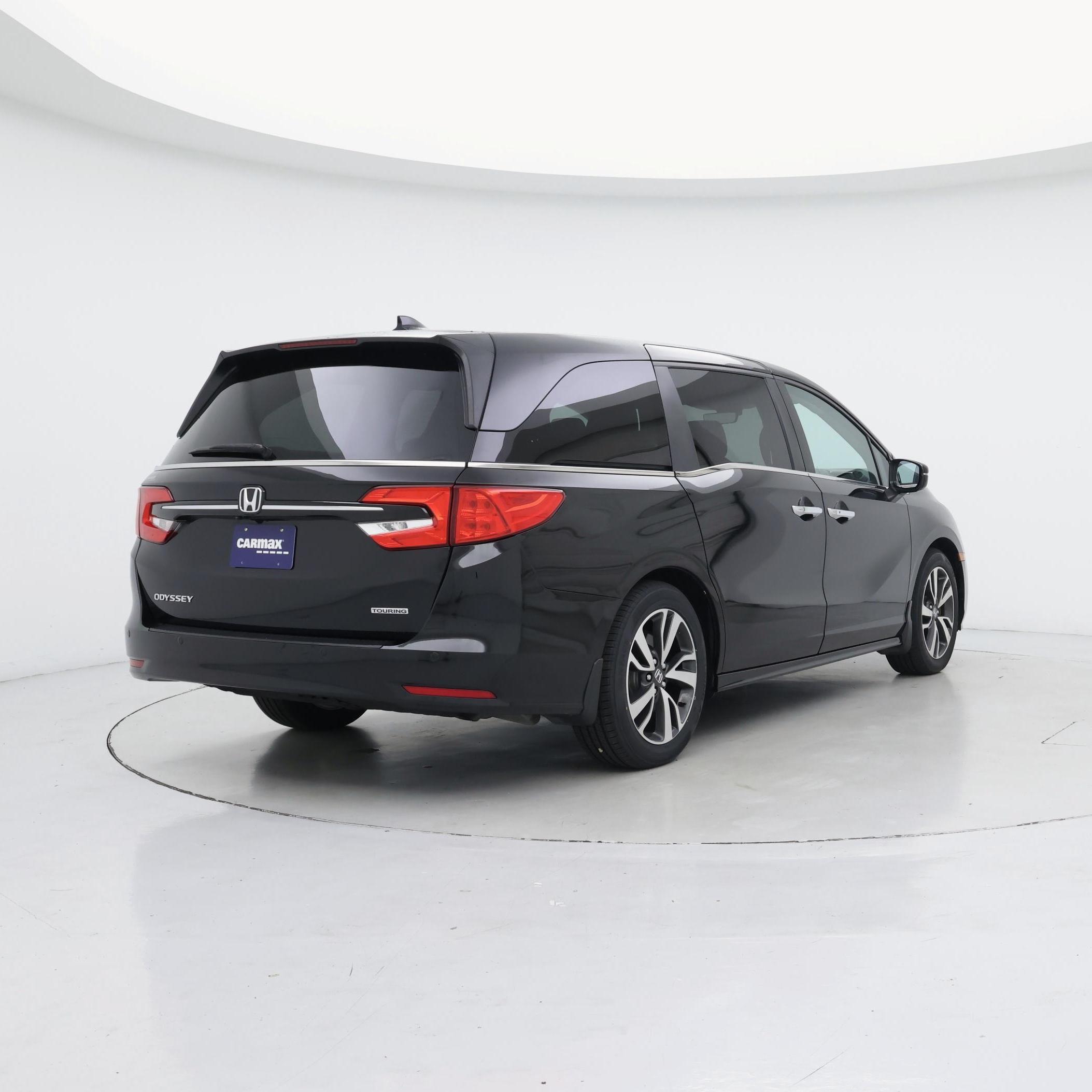 Thumbnail: 2023 Honda Odyssey - 8