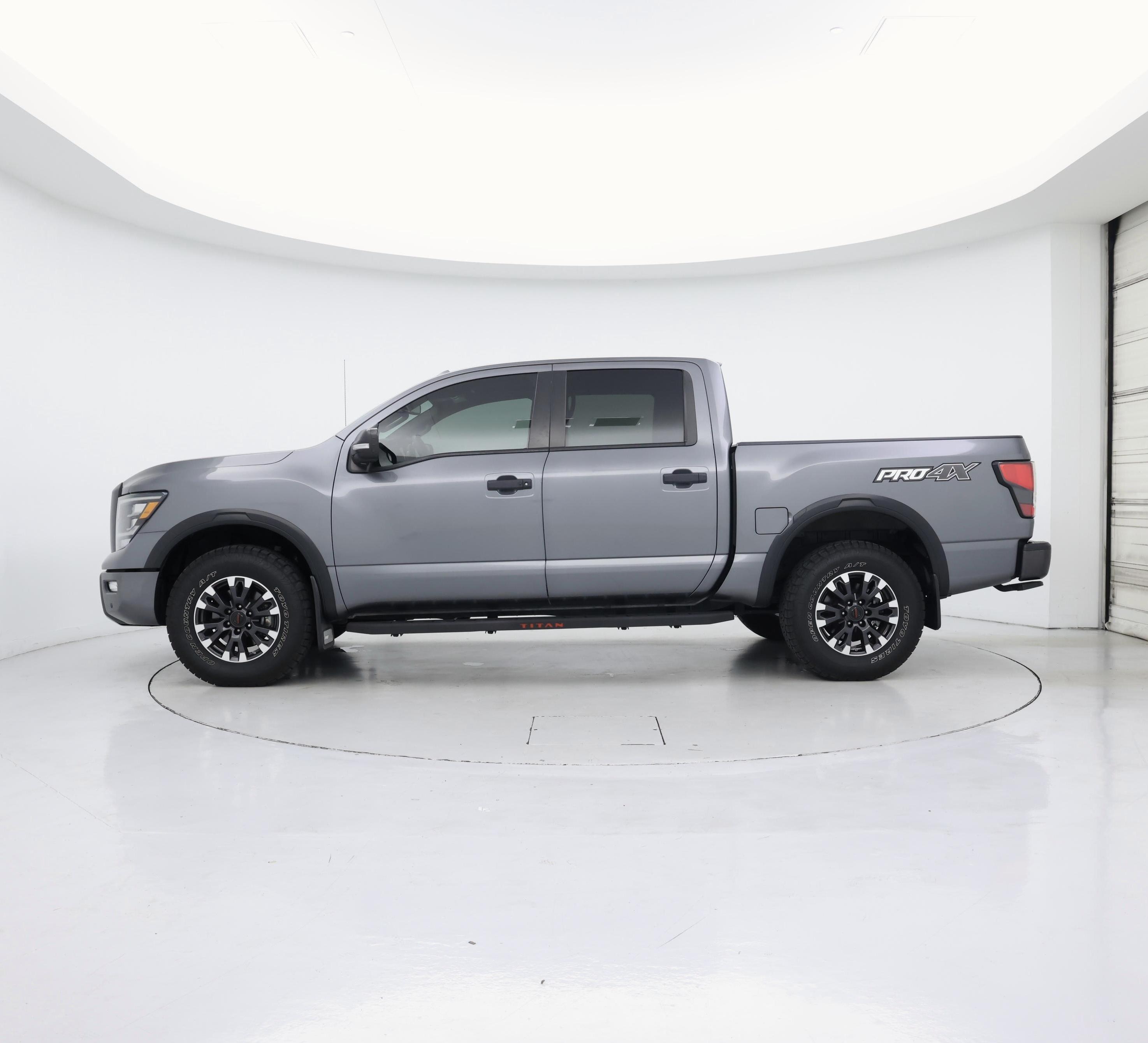 Thumbnail: 2021 Nissan Titan - 3