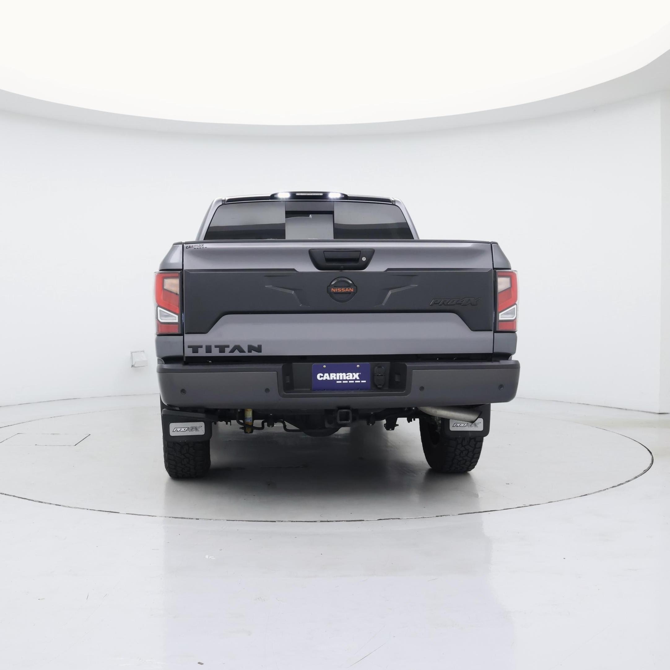 Thumbnail: 2021 Nissan Titan - 6