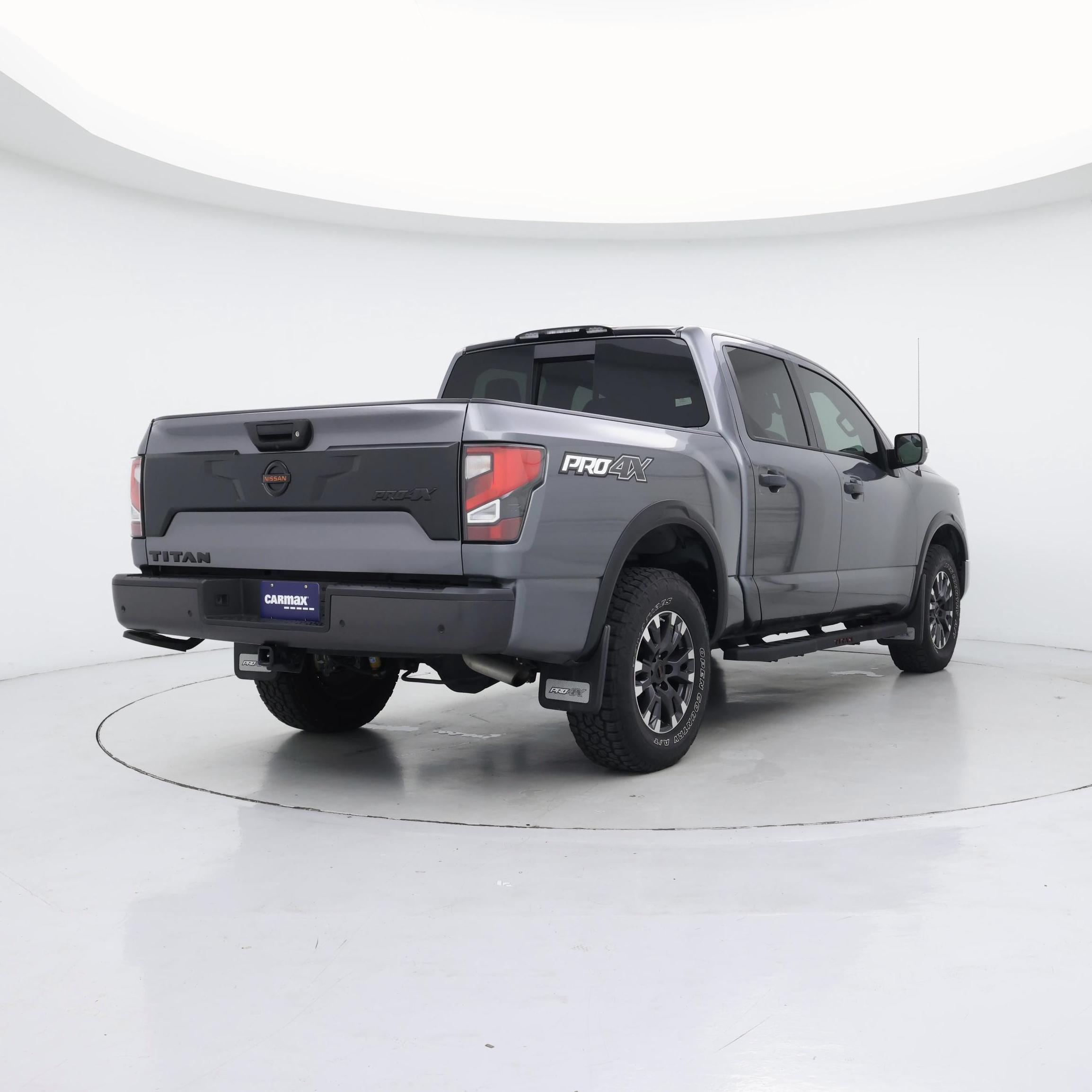Thumbnail: 2021 Nissan Titan - 8