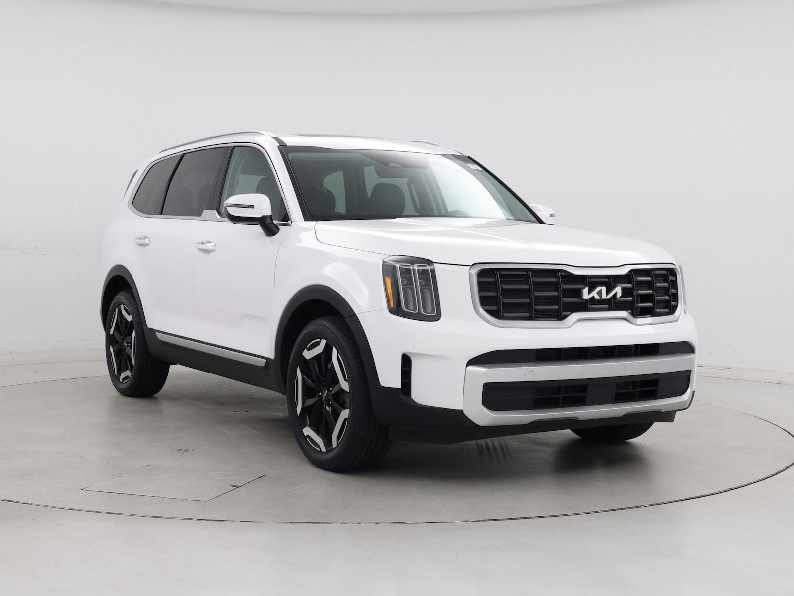 2025 Kia Telluride S - Photo 2