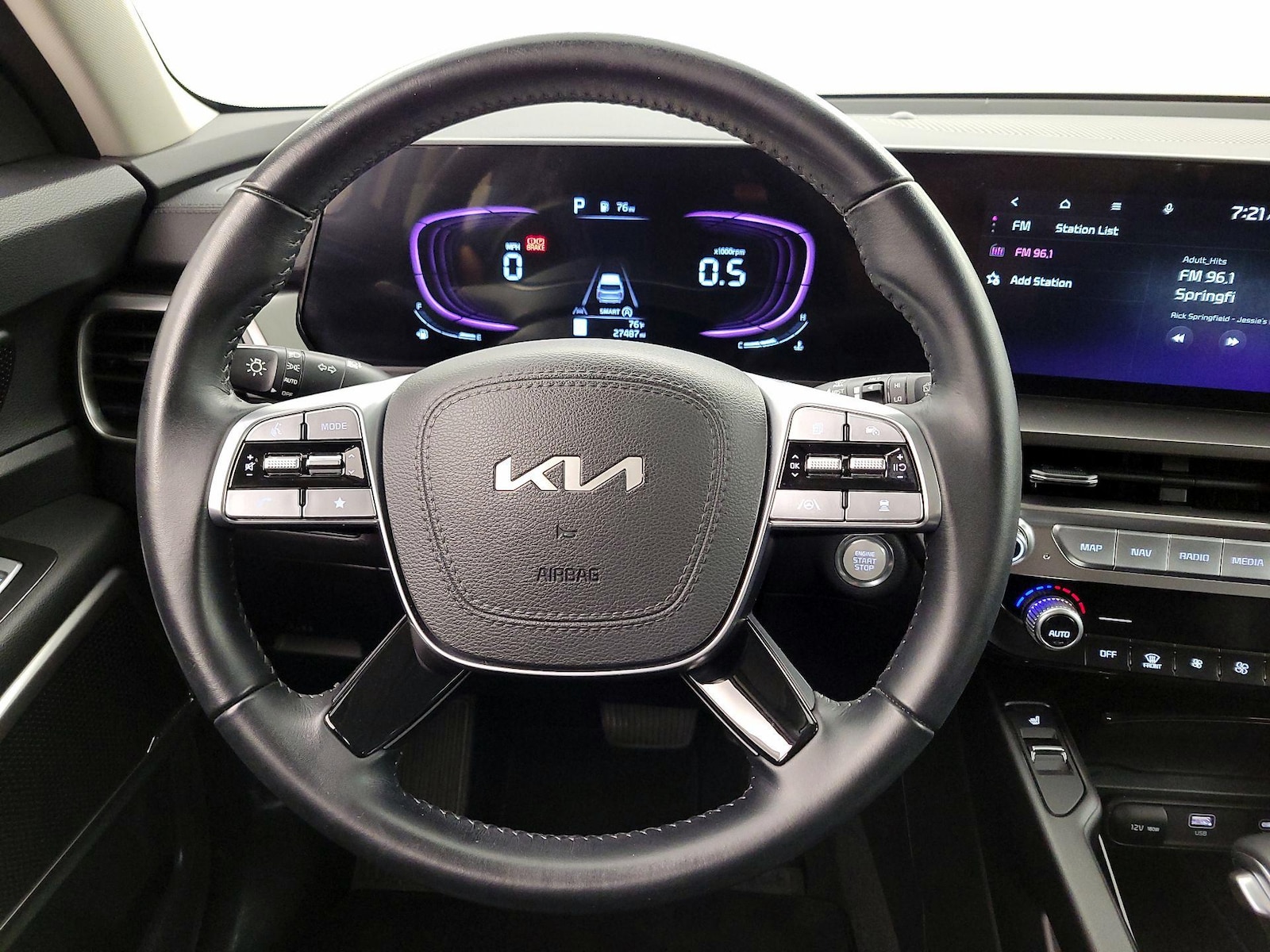 2025 Kia Telluride S - Photo 11