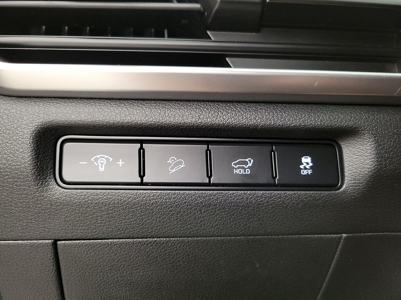 2025 Kia Telluride S - Photo 14
