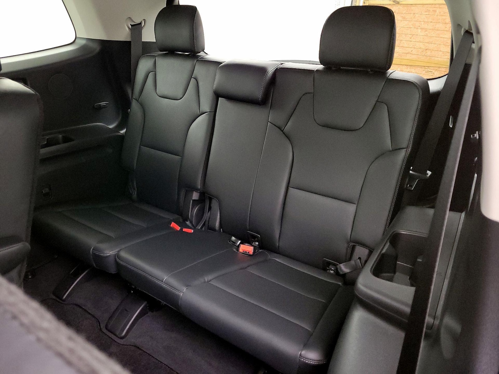 2025 Kia Telluride S - Photo 22