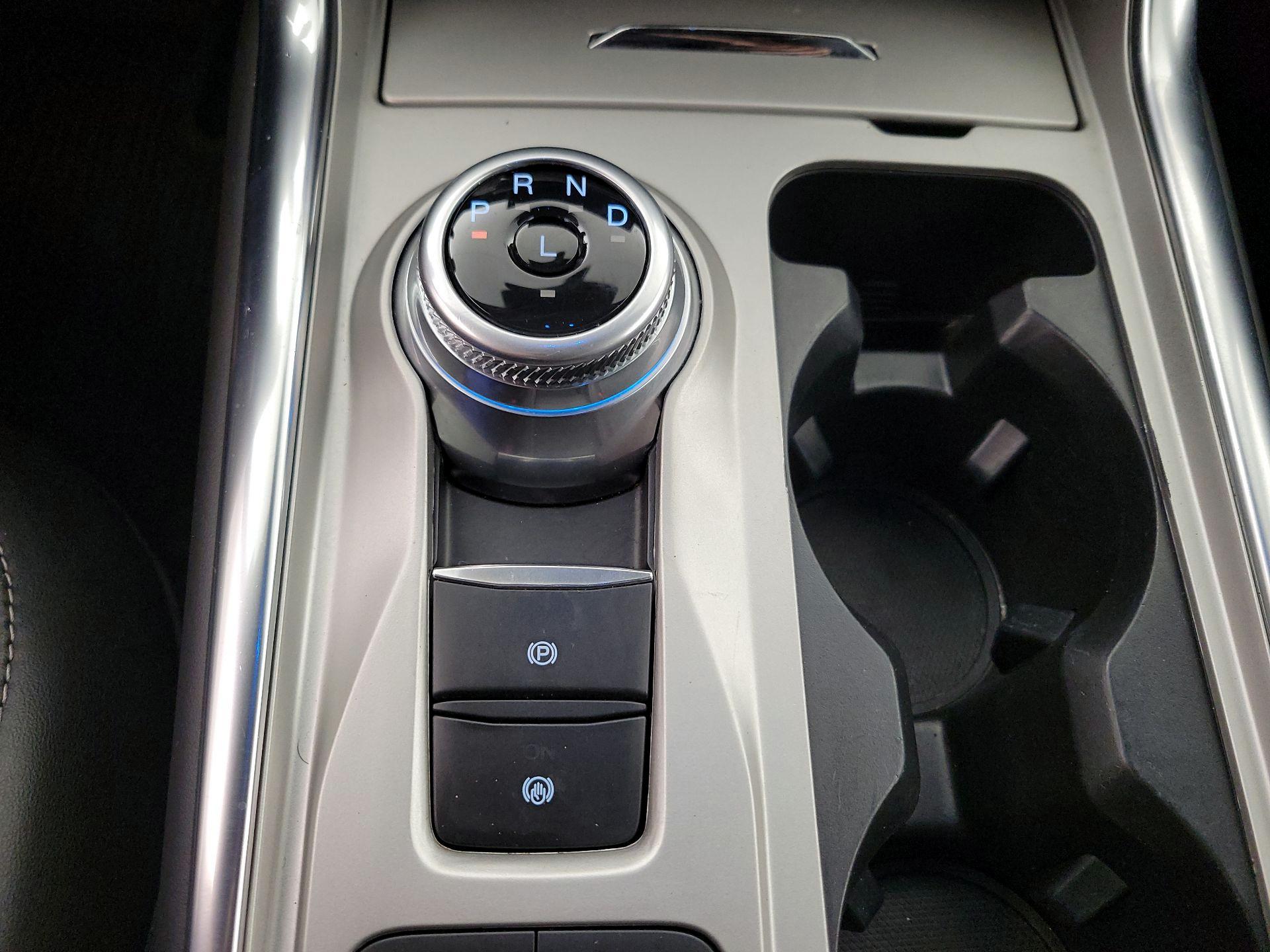 Thumbnail: 2023 Ford Explorer - 17