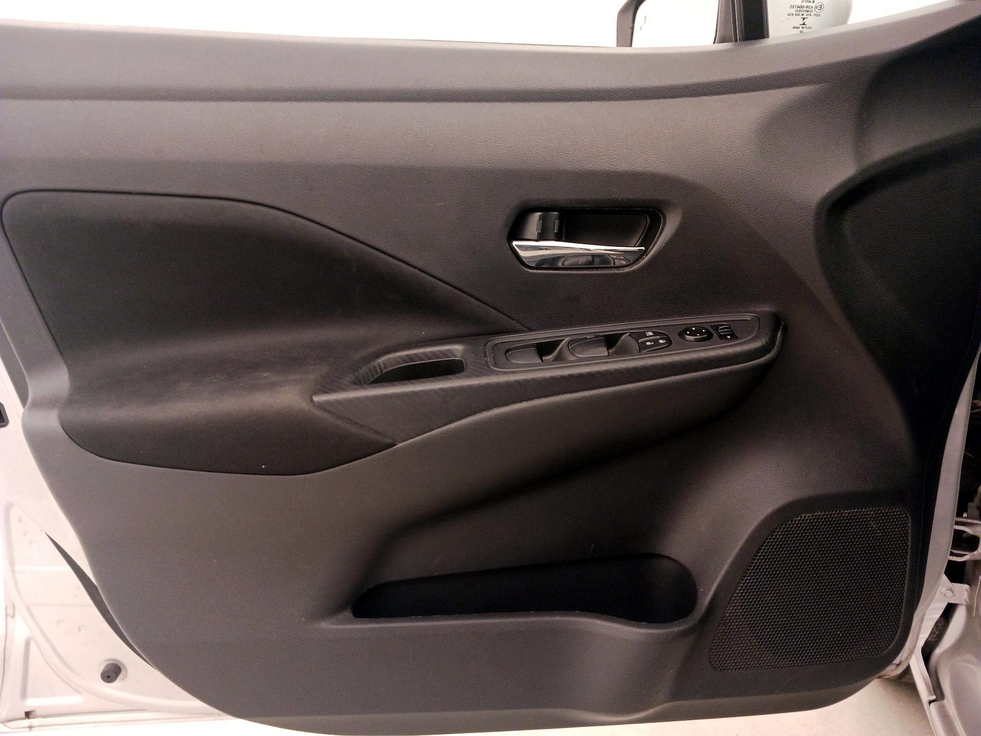 Thumbnail: 2021 Nissan Versa - 12