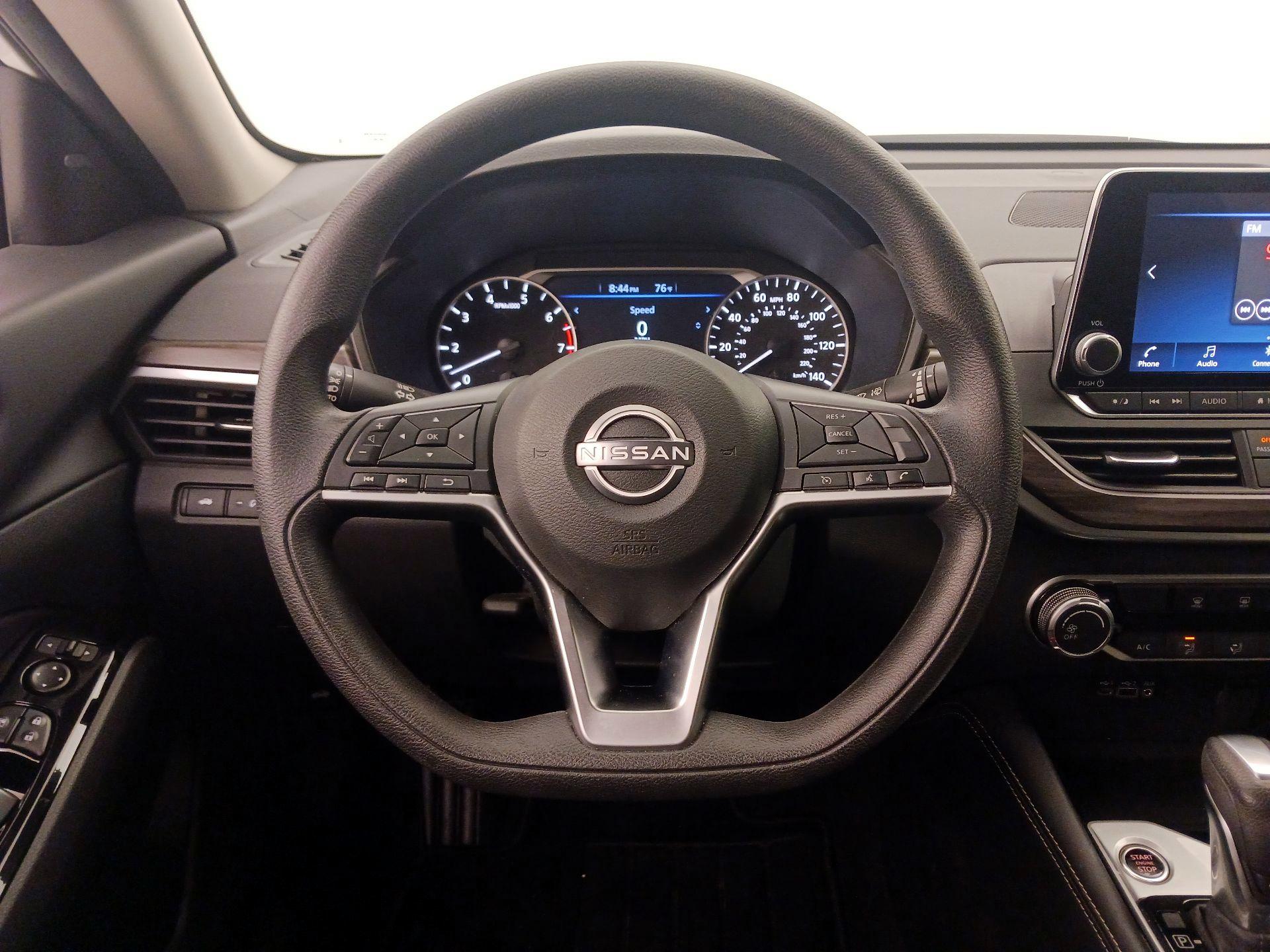 Thumbnail: 2023 Nissan Altima - 10