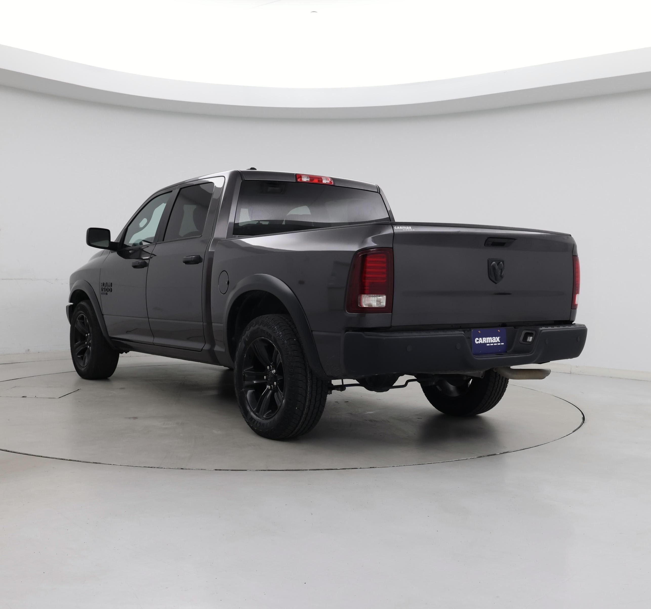 Thumbnail: 2024 RAM 1500 Classic - 2