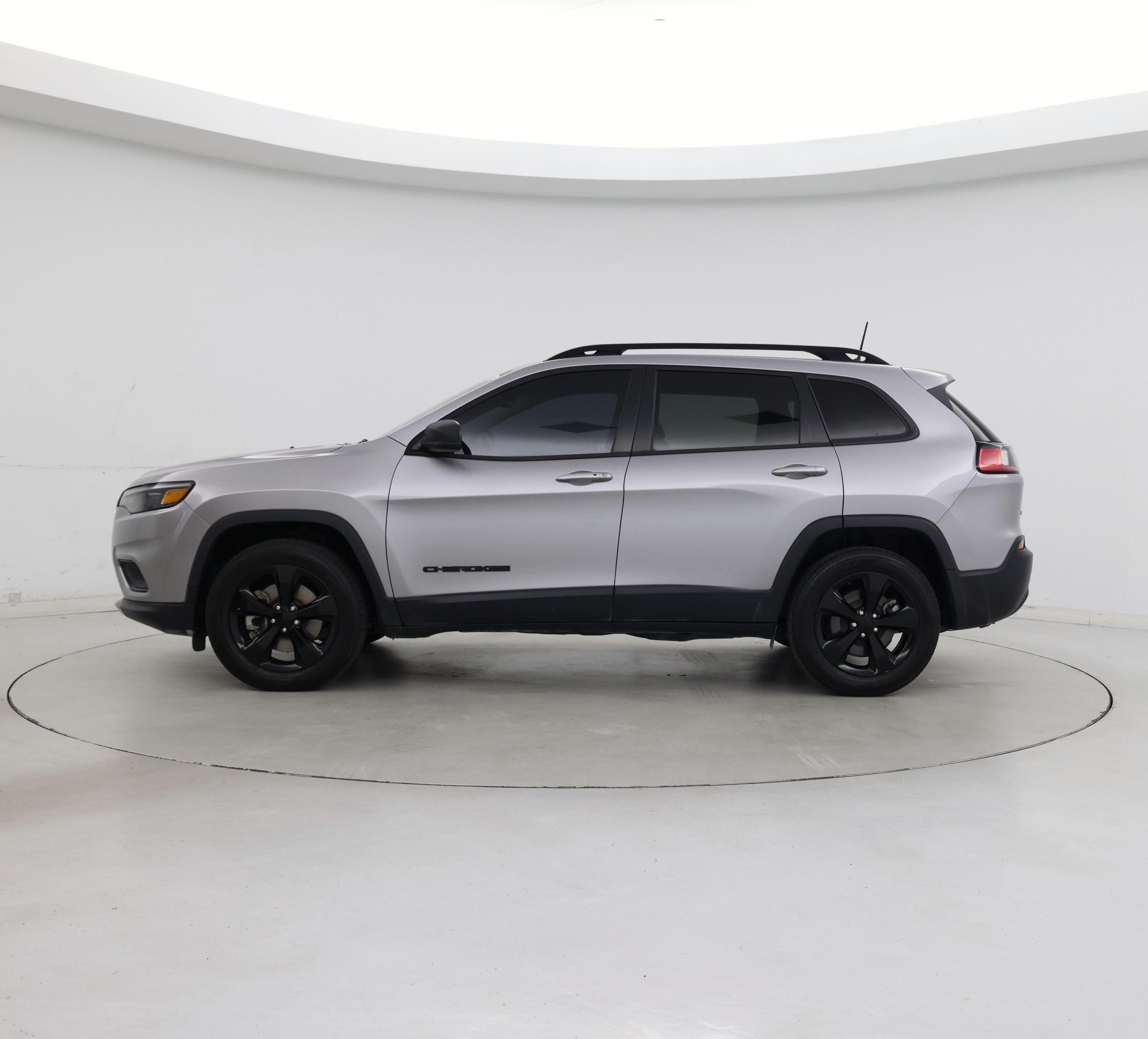 Thumbnail: 2021 Jeep Cherokee - 3
