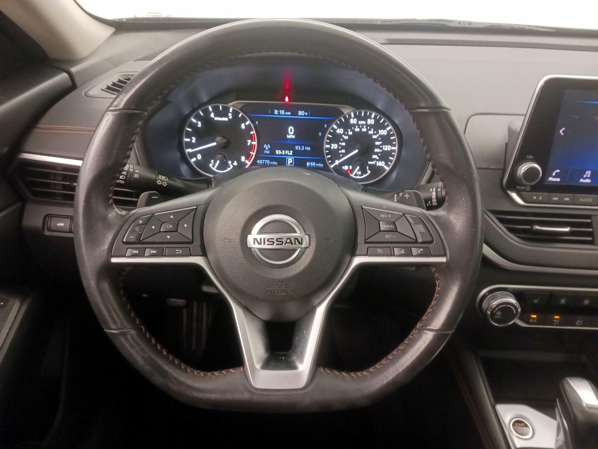 Thumbnail: 2022 Nissan Altima - 10
