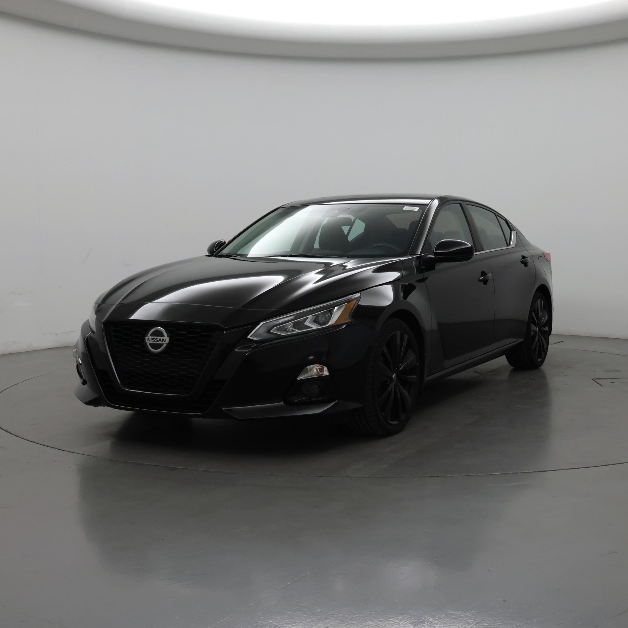 Thumbnail: 2022 Nissan Altima - 4