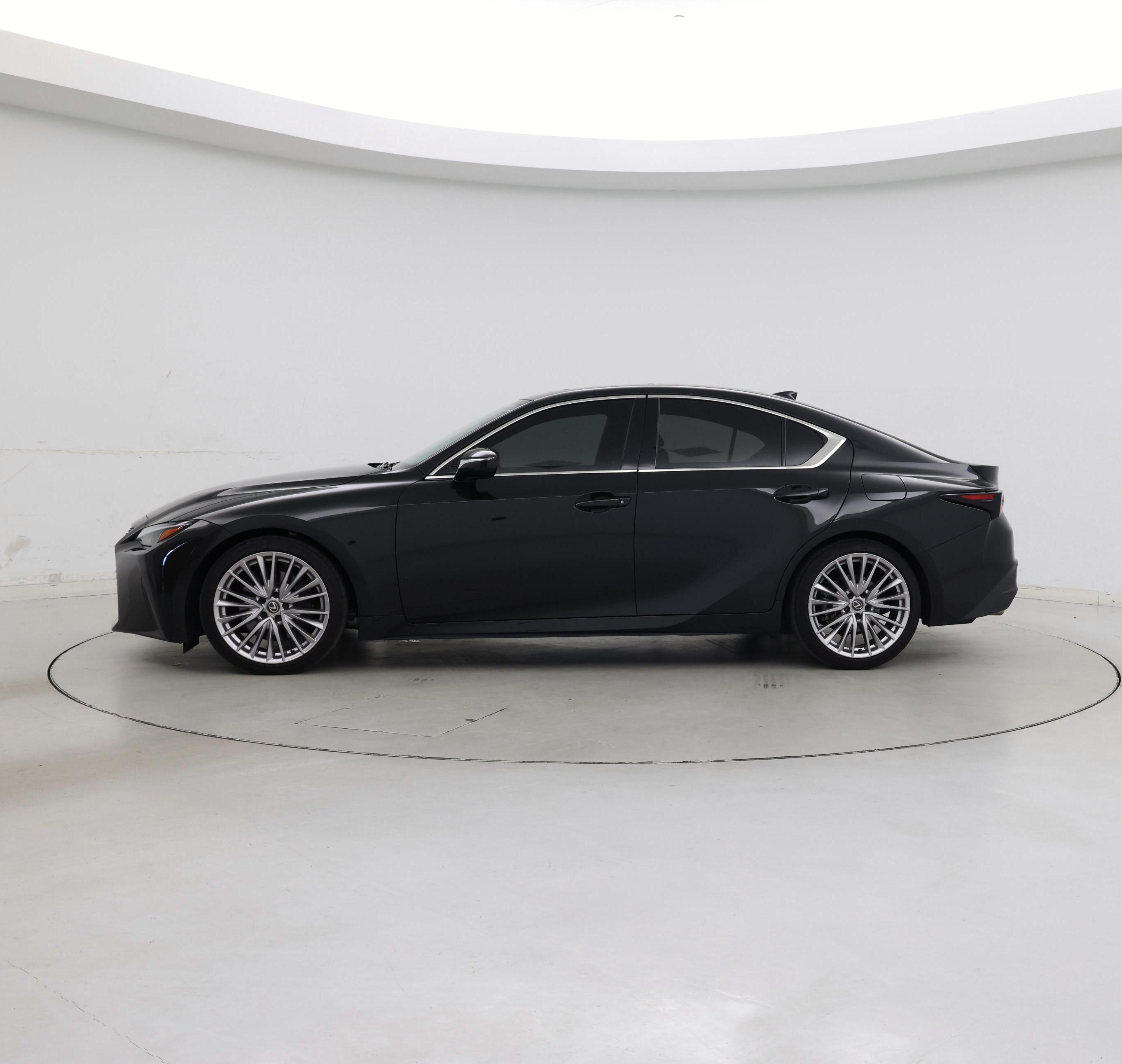 Thumbnail: 2023 Lexus IS - 3