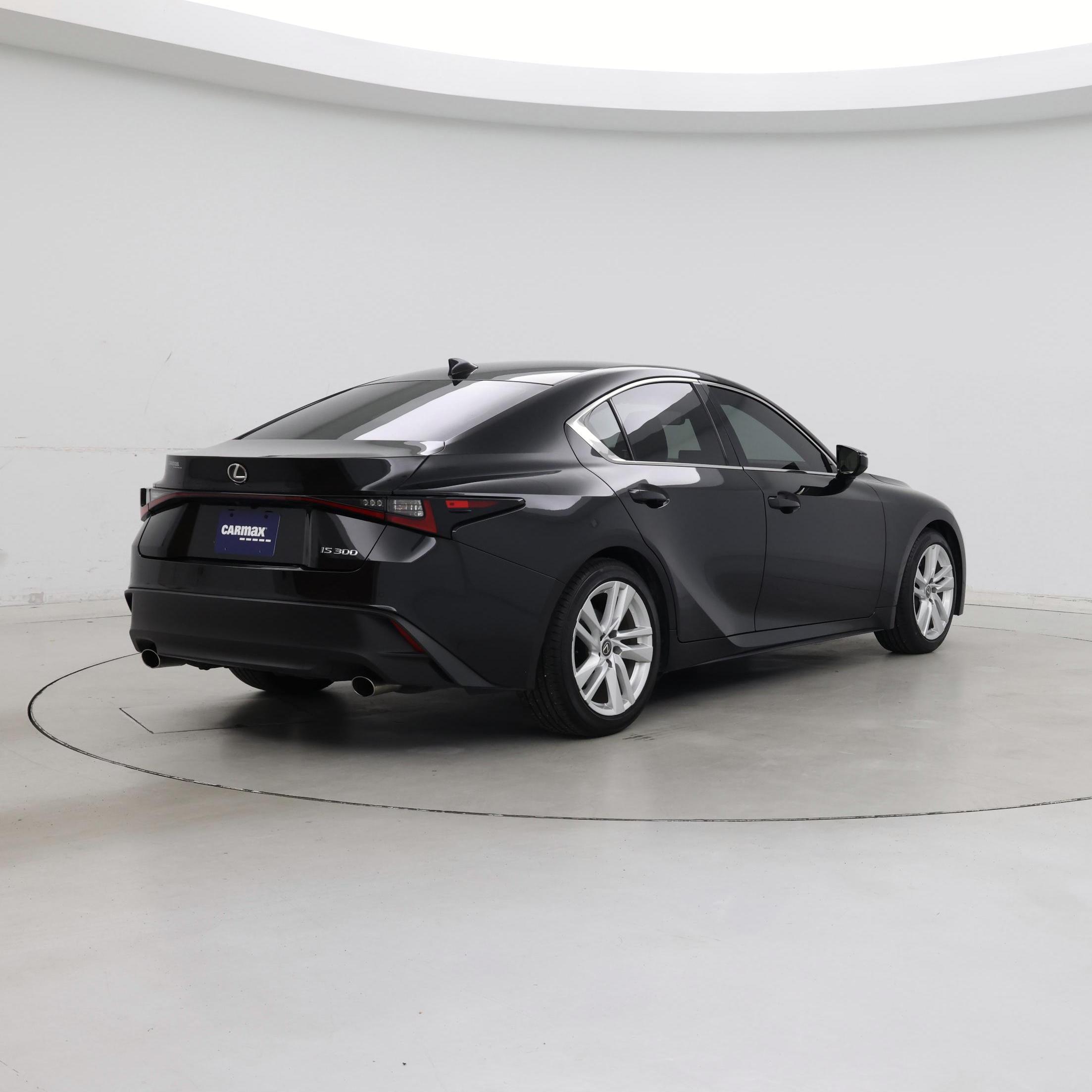 Thumbnail: 2023 Lexus IS - 8