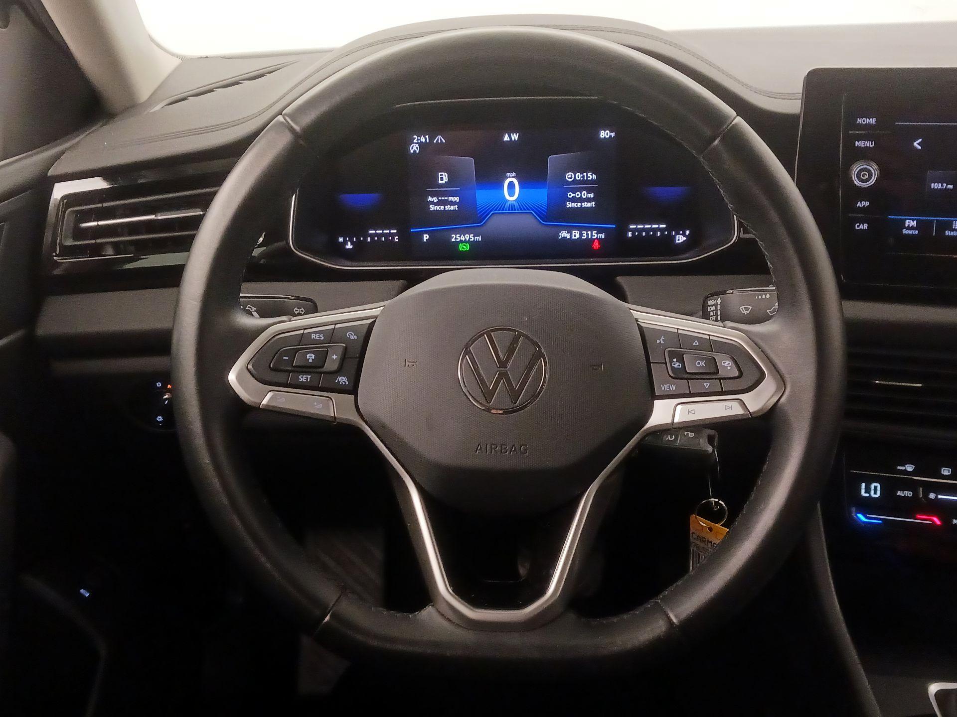 Thumbnail: 2025 Volkswagen Jetta - 10