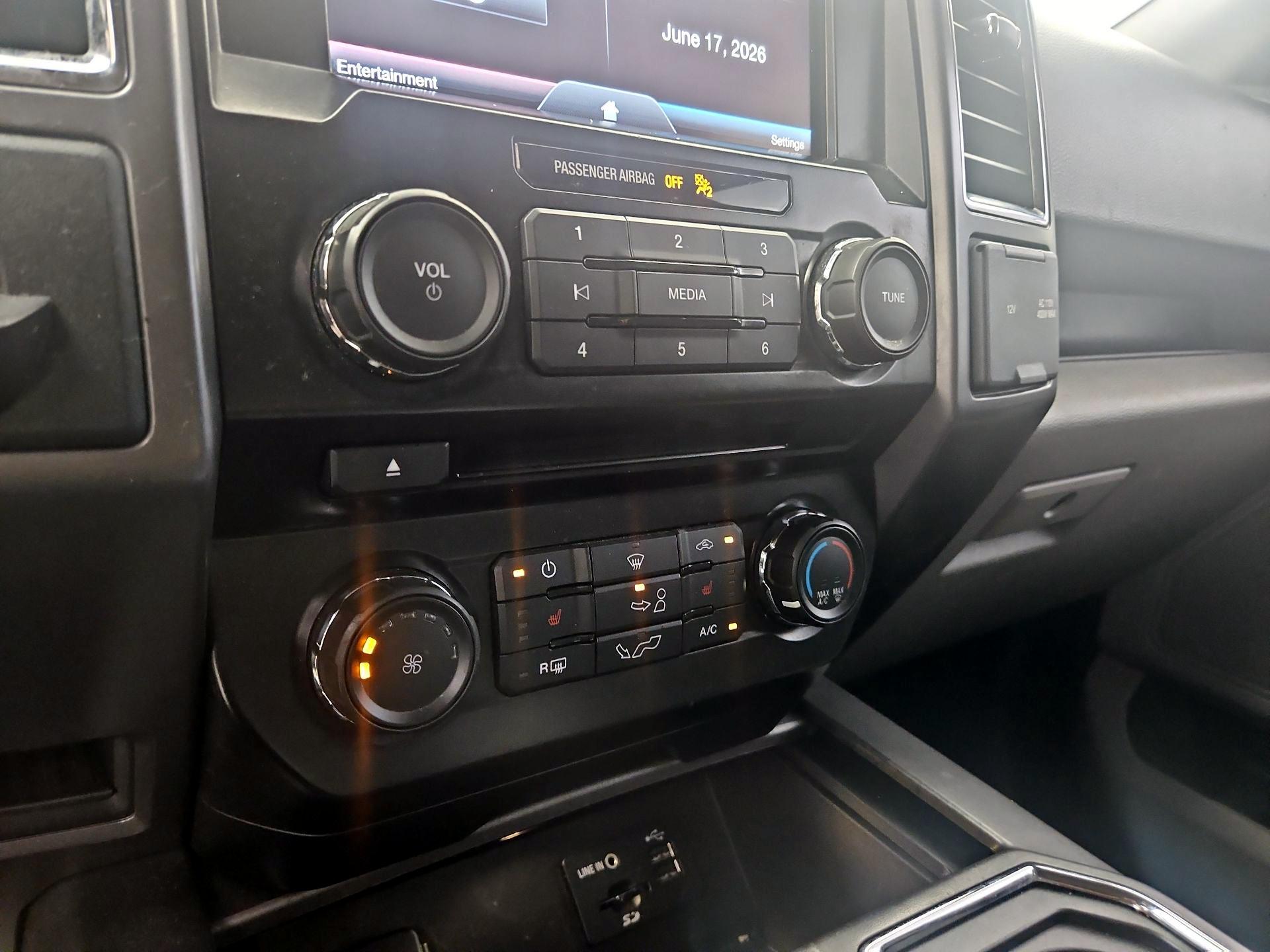 Thumbnail: 2015 Ford F-150 - 16