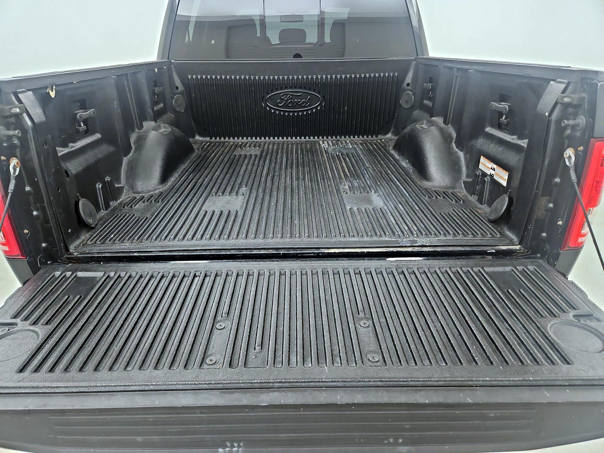 Thumbnail: 2015 Ford F-150 - 20