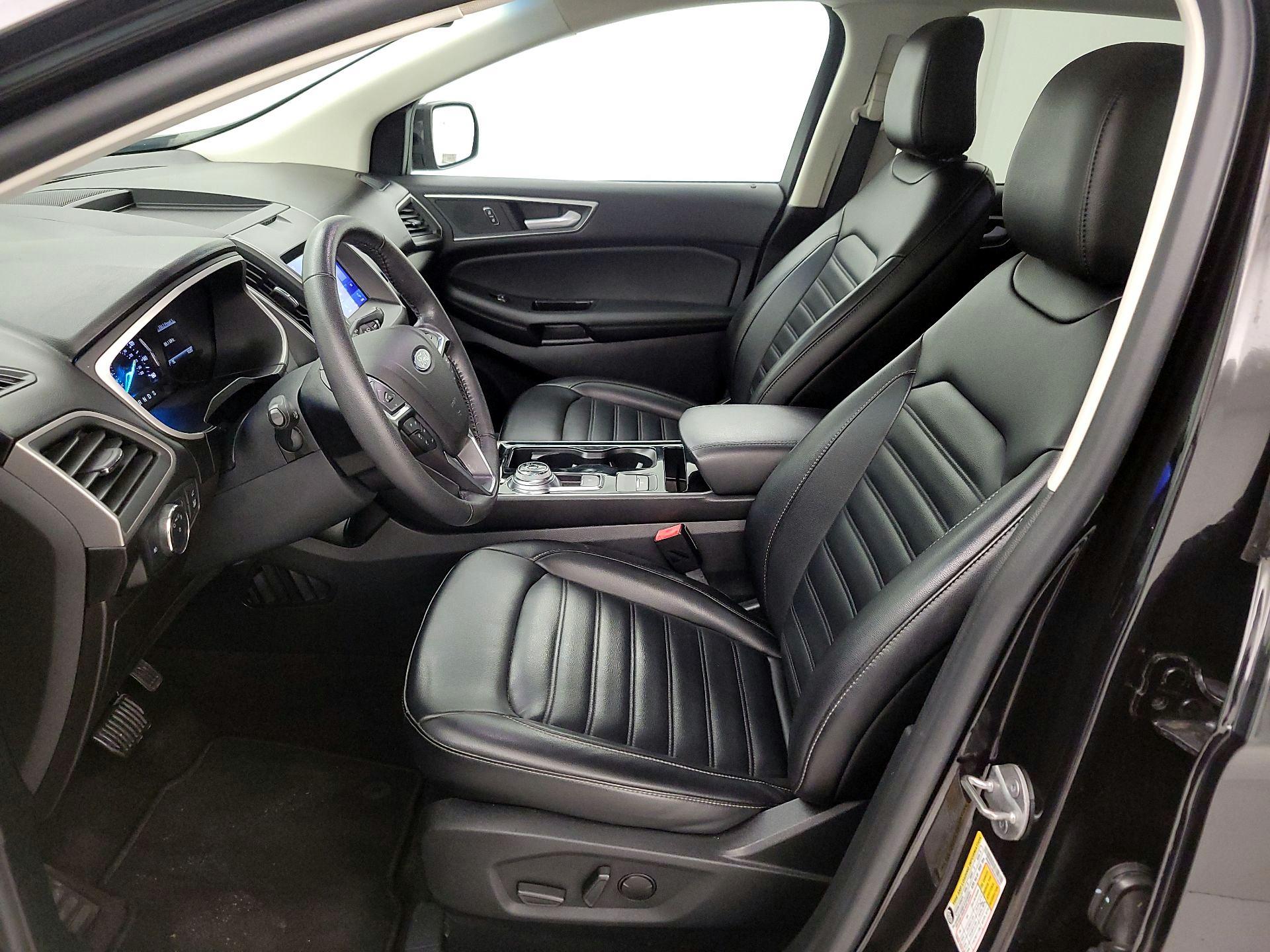 Thumbnail: 2020 Ford Edge - 11