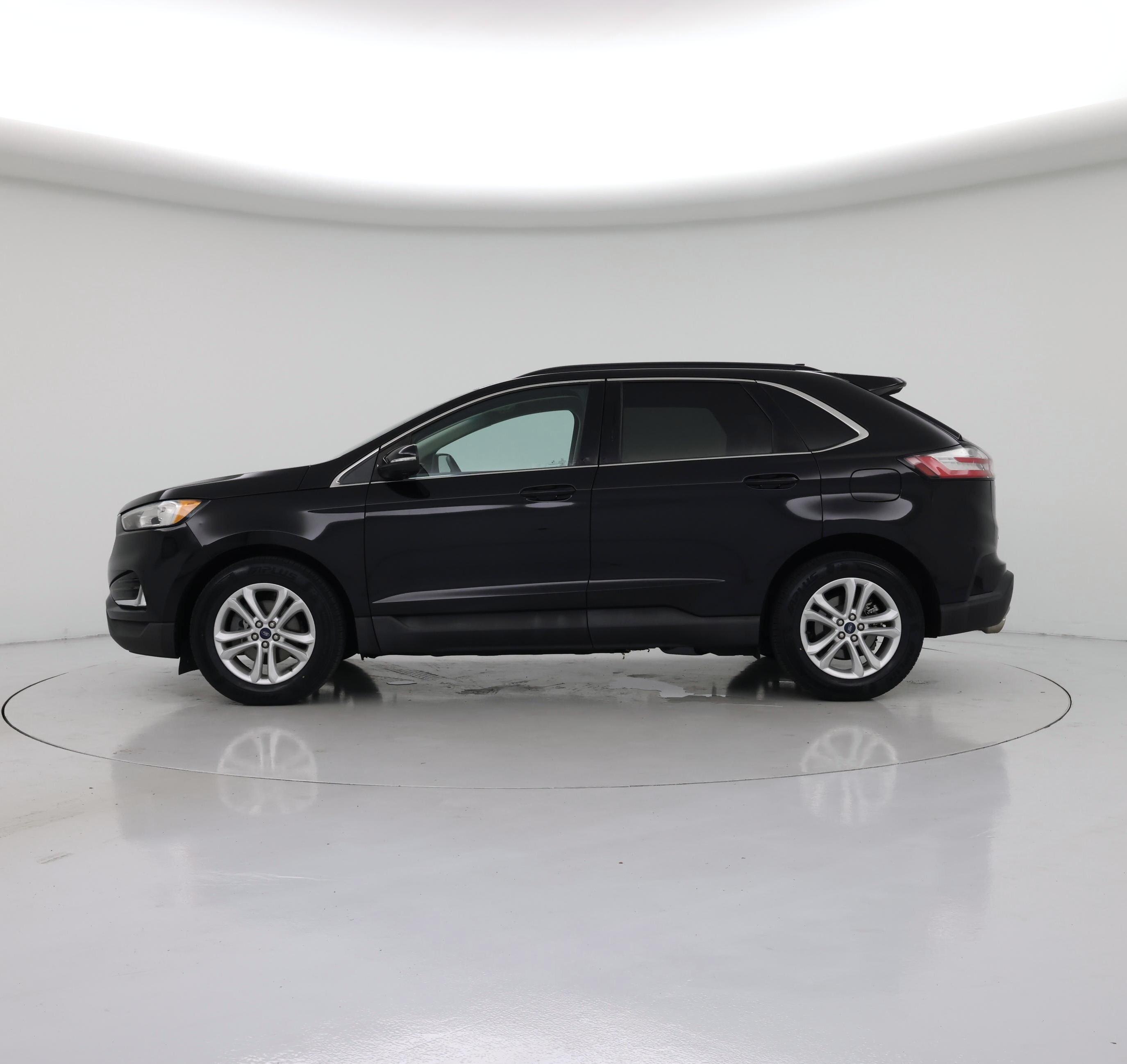Thumbnail: 2020 Ford Edge - 3