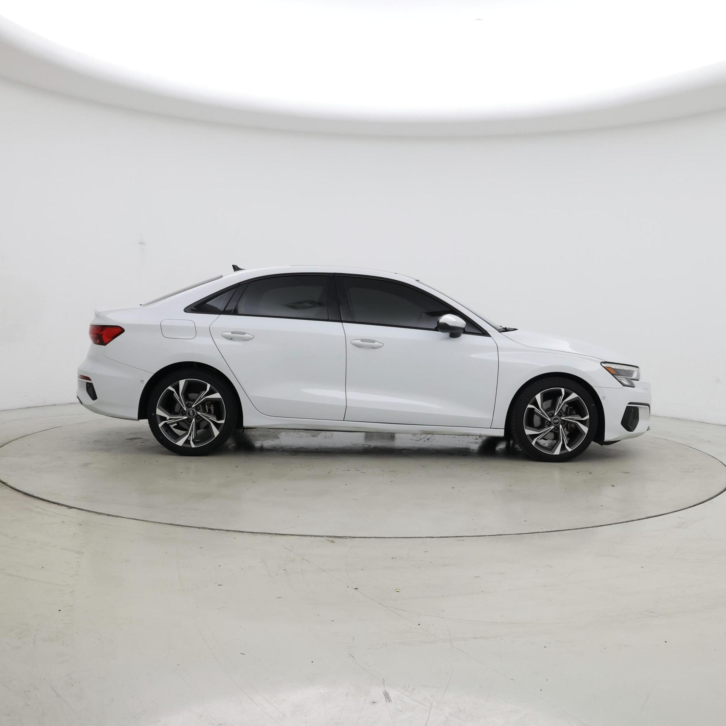 Thumbnail: 2023 Audi A3 - 7