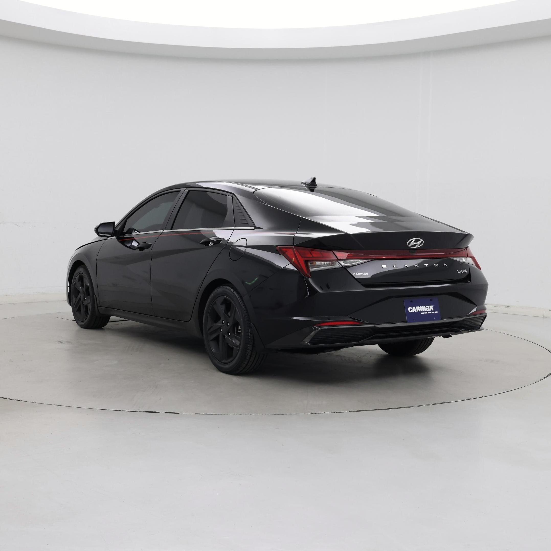 Thumbnail: 2023 Hyundai Elantra - 2
