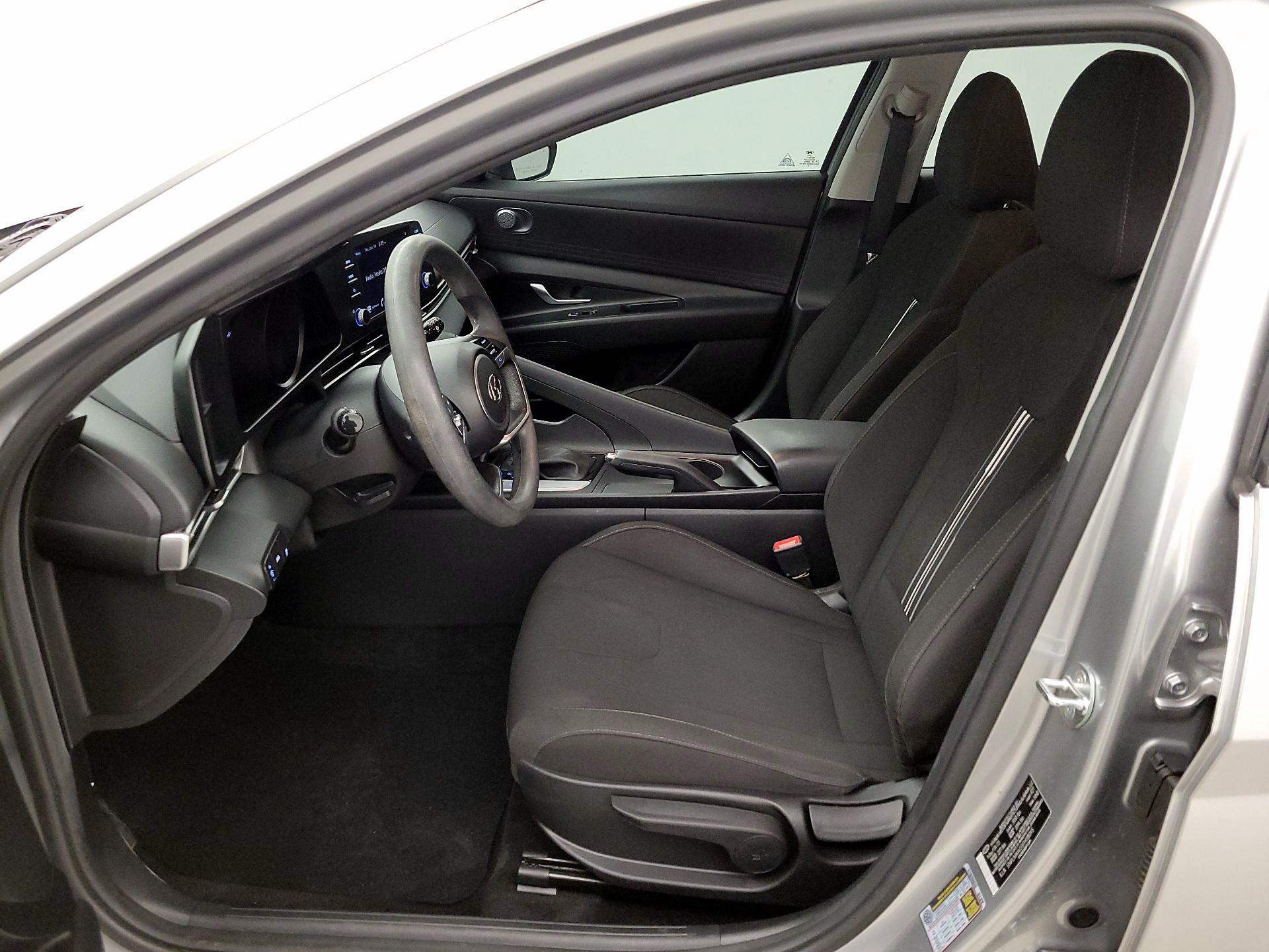 Thumbnail: 2023 Hyundai Elantra - 11