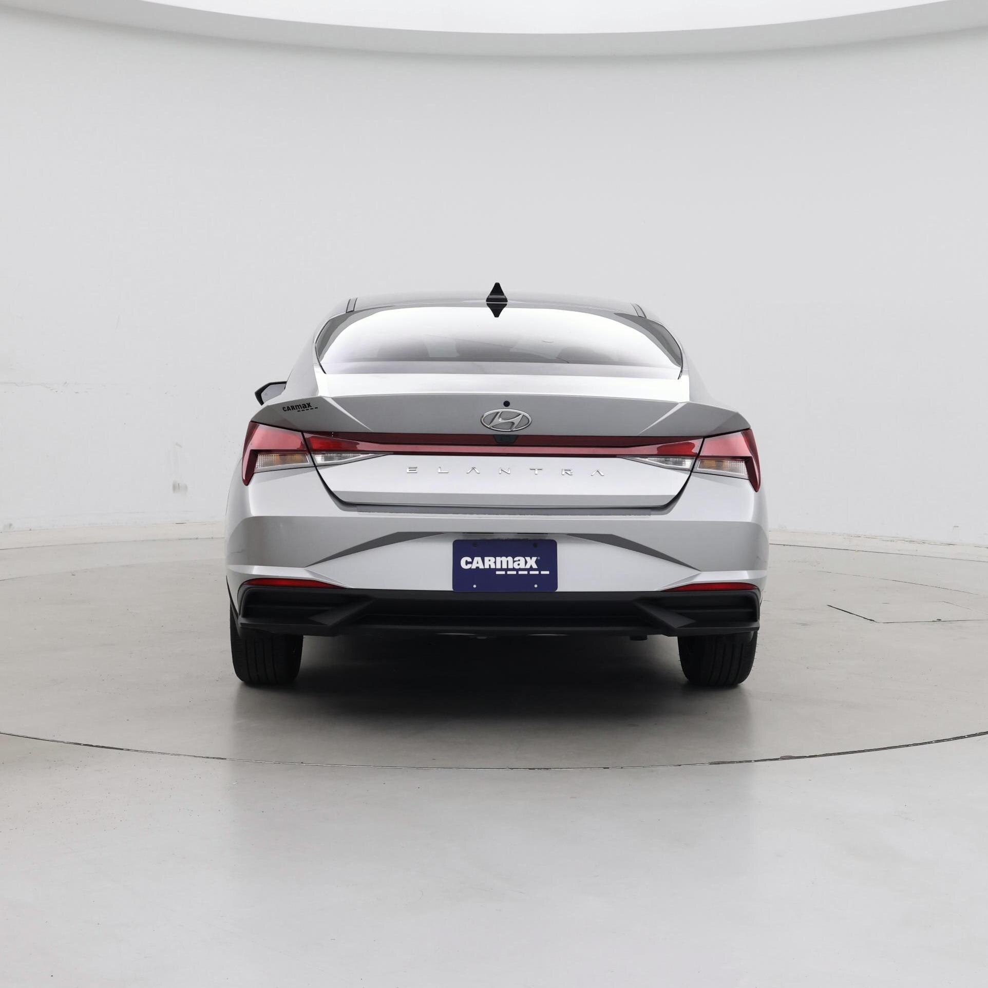 Thumbnail: 2023 Hyundai Elantra - 2