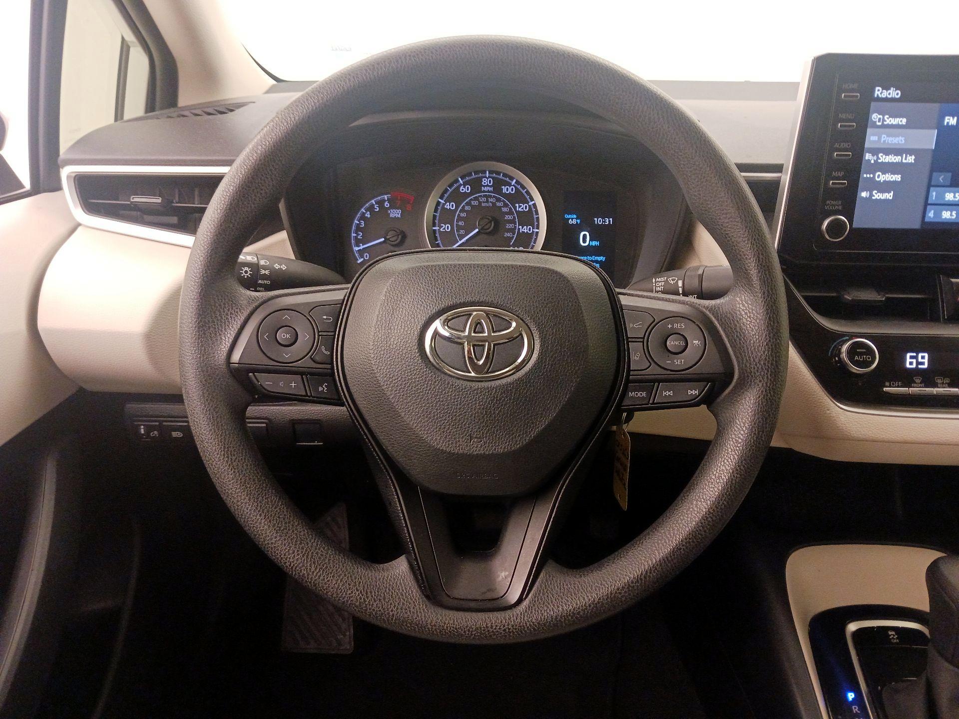 Thumbnail: 2020 Toyota Corolla - 10