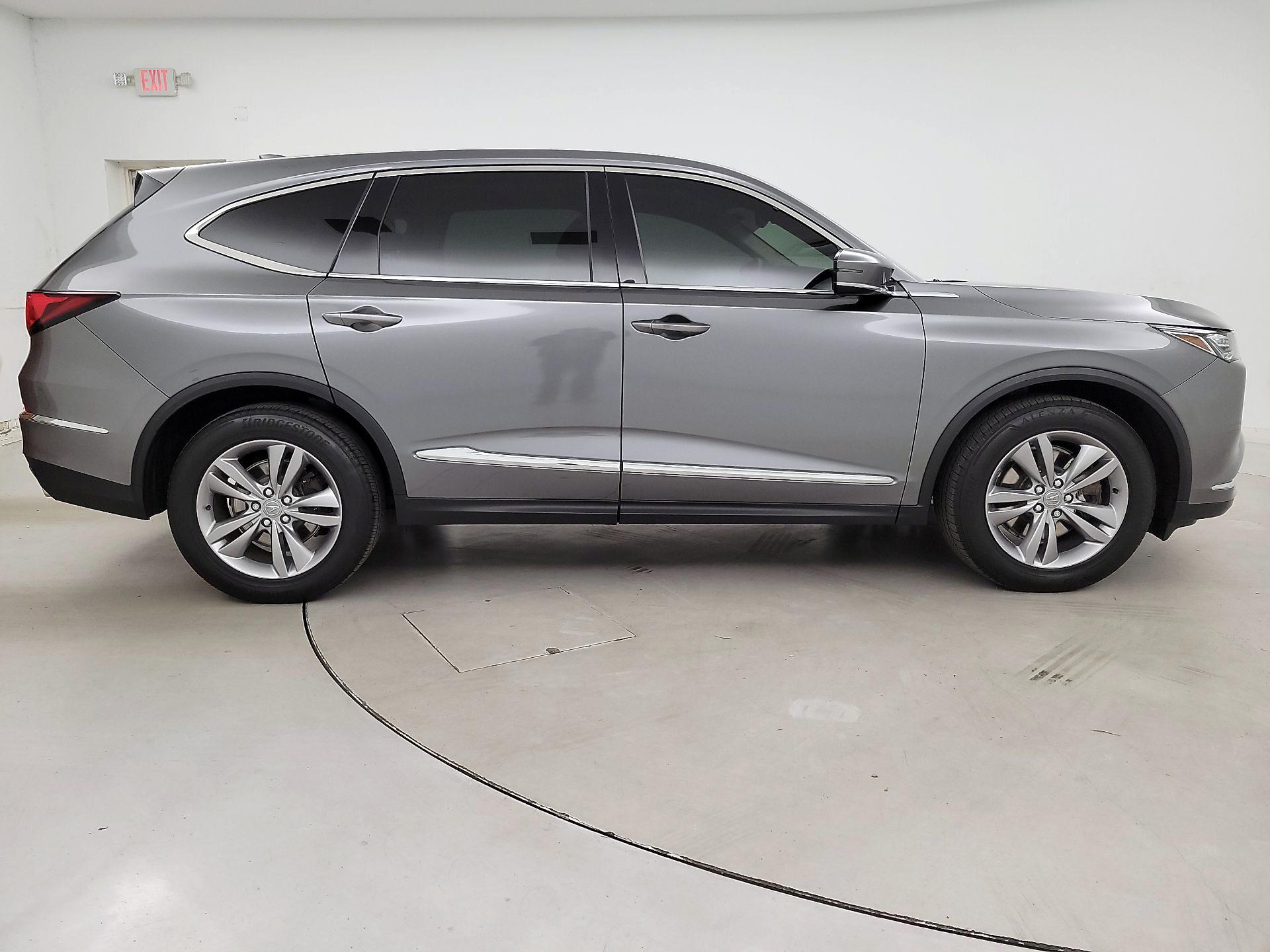 Thumbnail: 2024 Acura MDX - 4