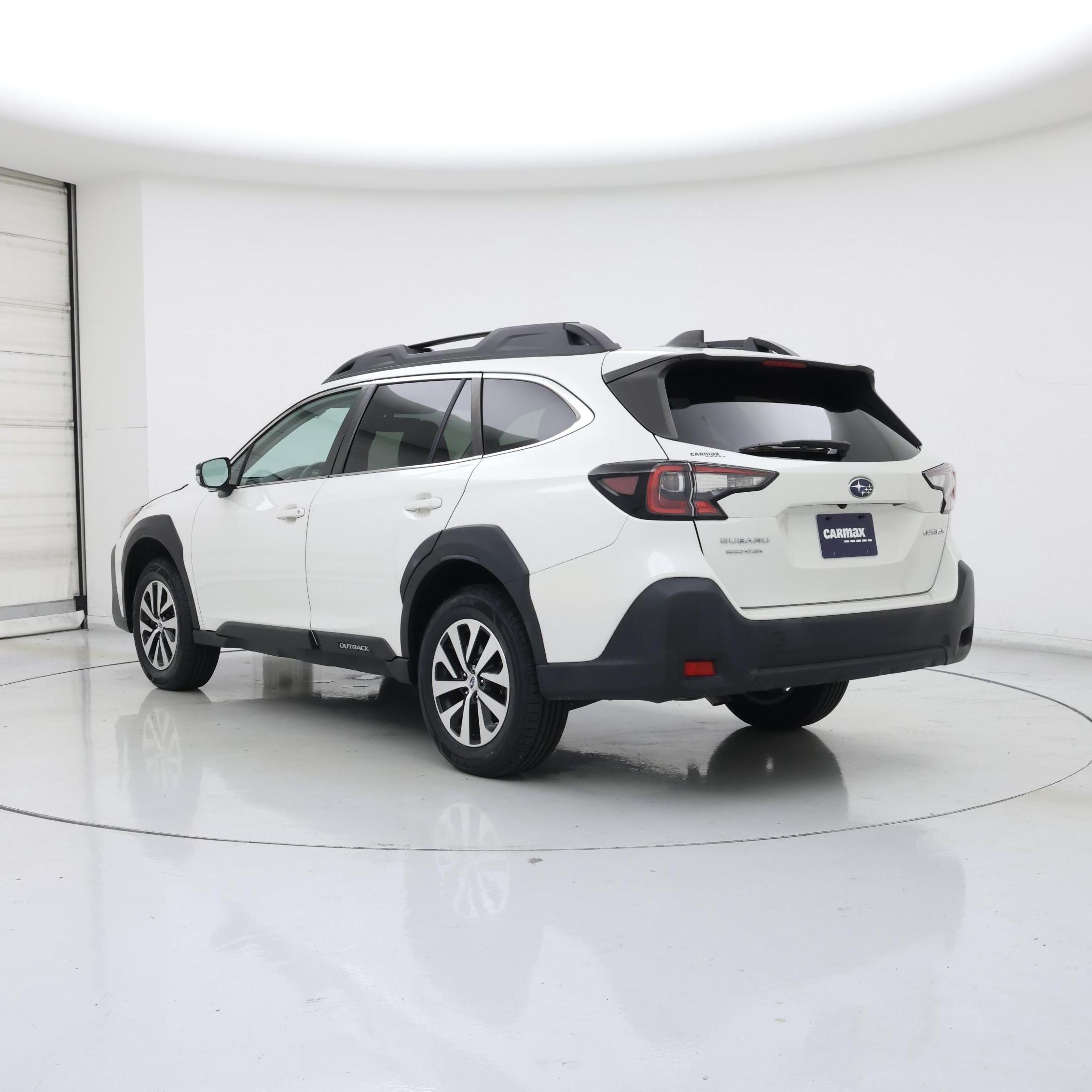 Thumbnail: 2023 Subaru Outback - 2