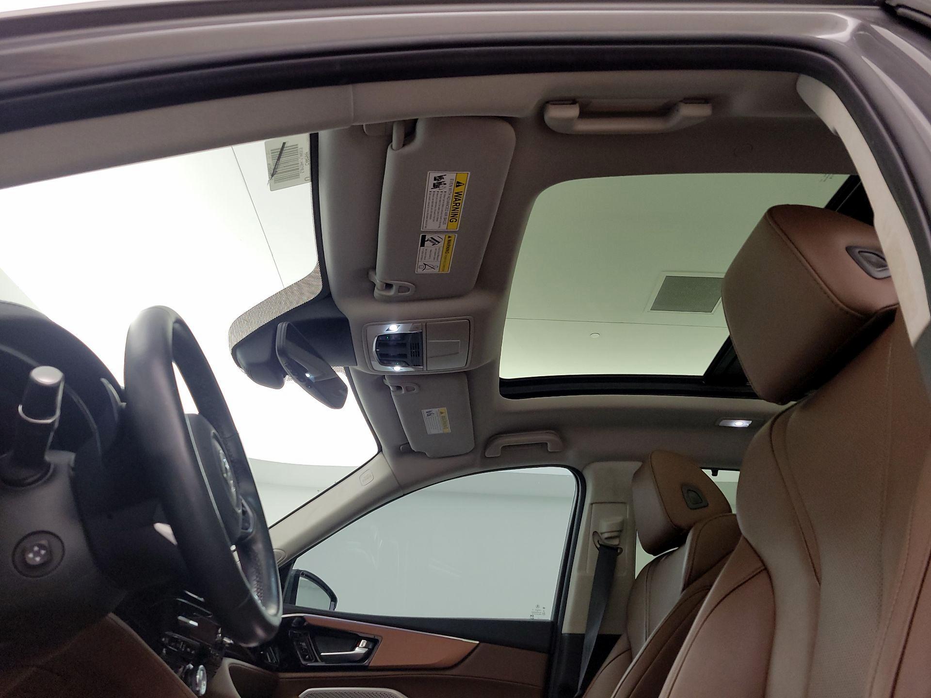 Thumbnail: 2023 Acura MDX - 20