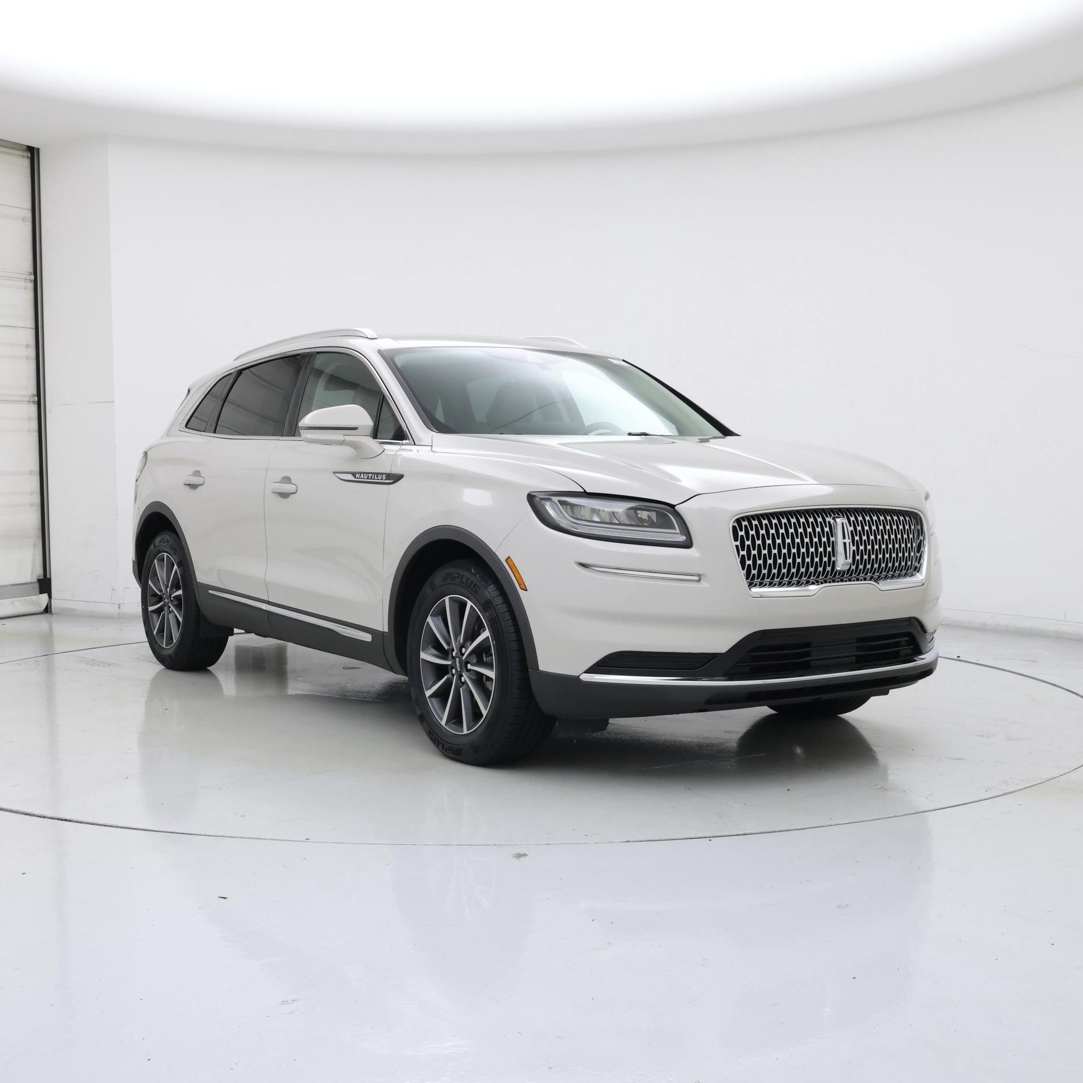 White 2022 Lincoln Nautilus SUV / Crossover Front-Wheel Drive Automatic