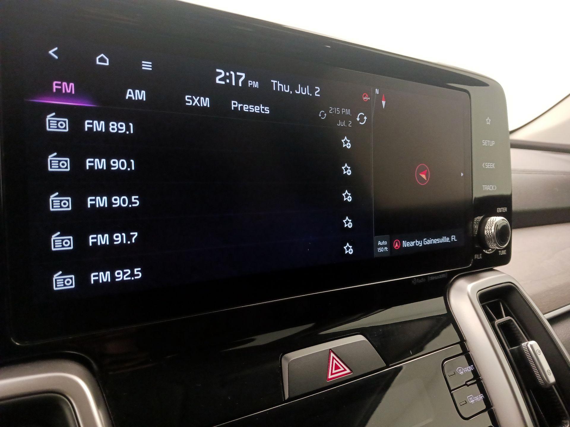 Thumbnail: 2023 Kia Sorento - 16