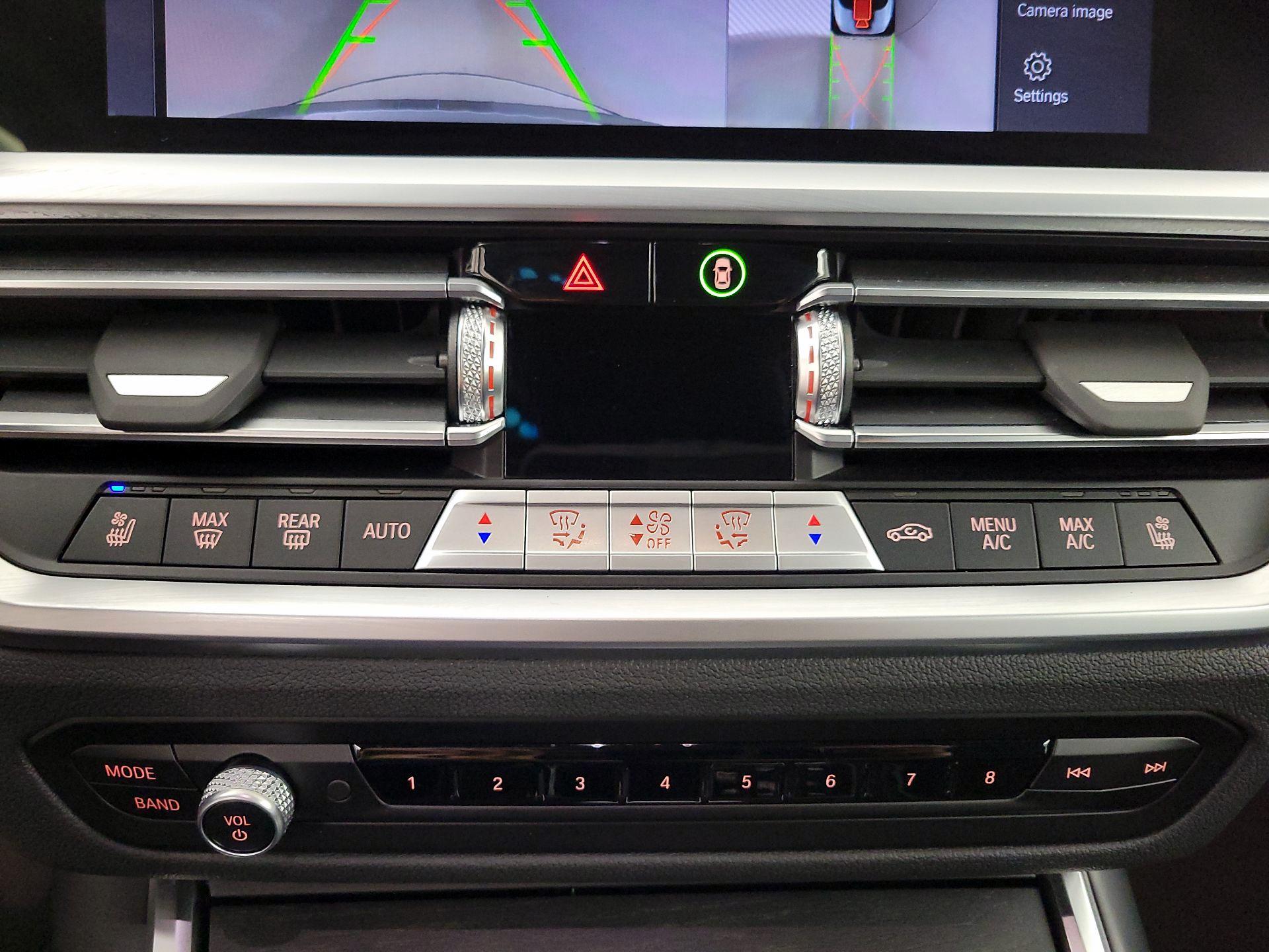 Thumbnail: 2023 BMW 4 Series - 16