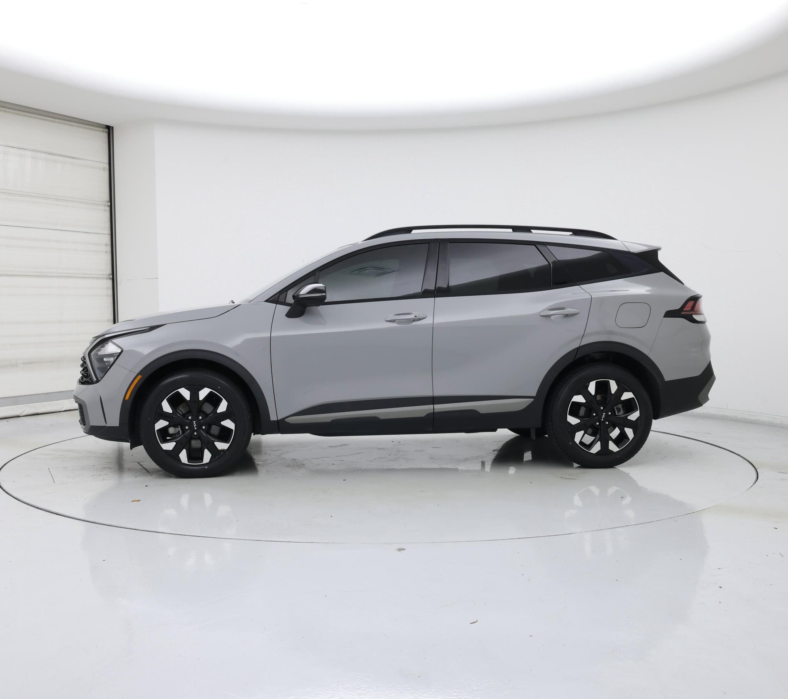 Thumbnail: 2023 Kia Sportage - 3